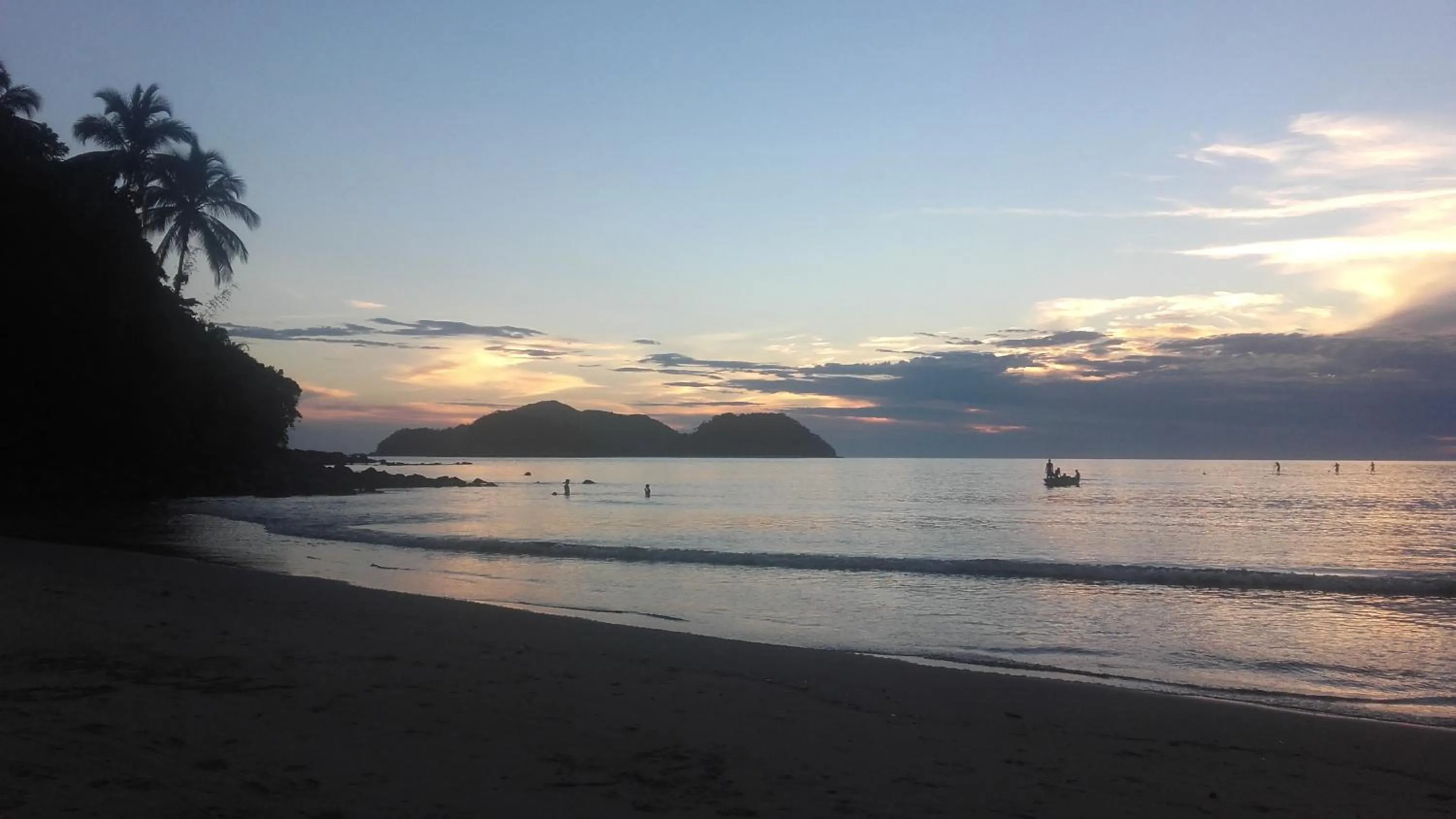 Beach in Casa em condomínio