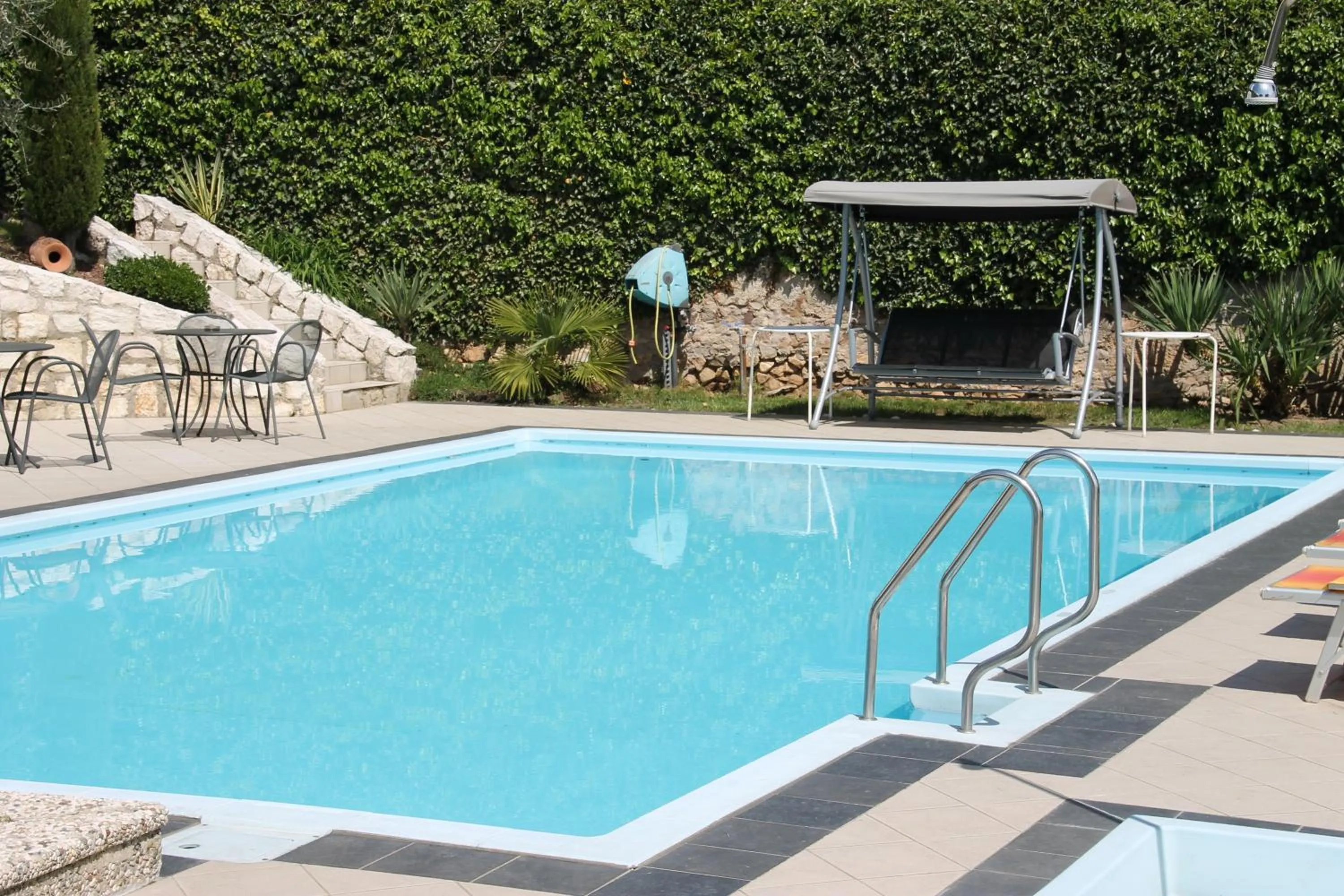 Pool view in Garni Brunnenhof