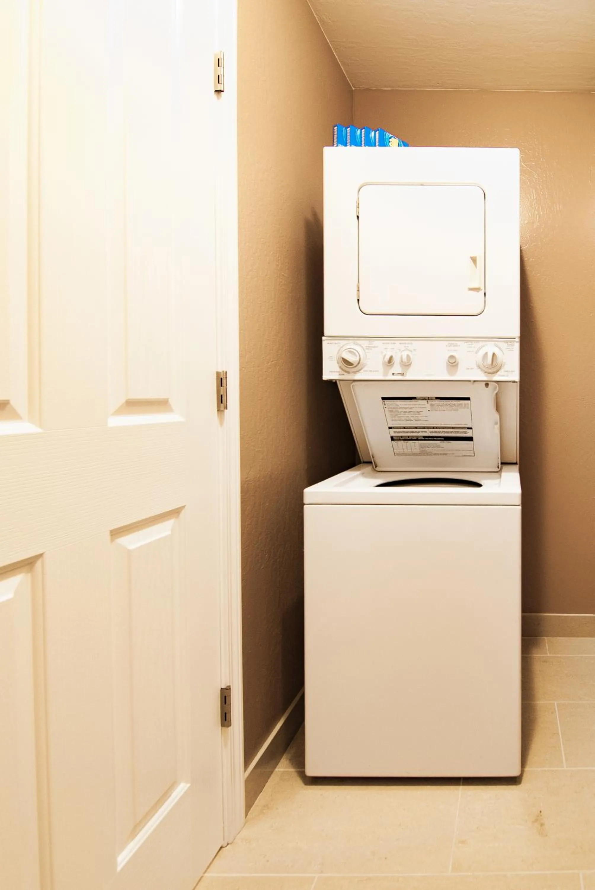 washing machine in Tahoe Chaparral