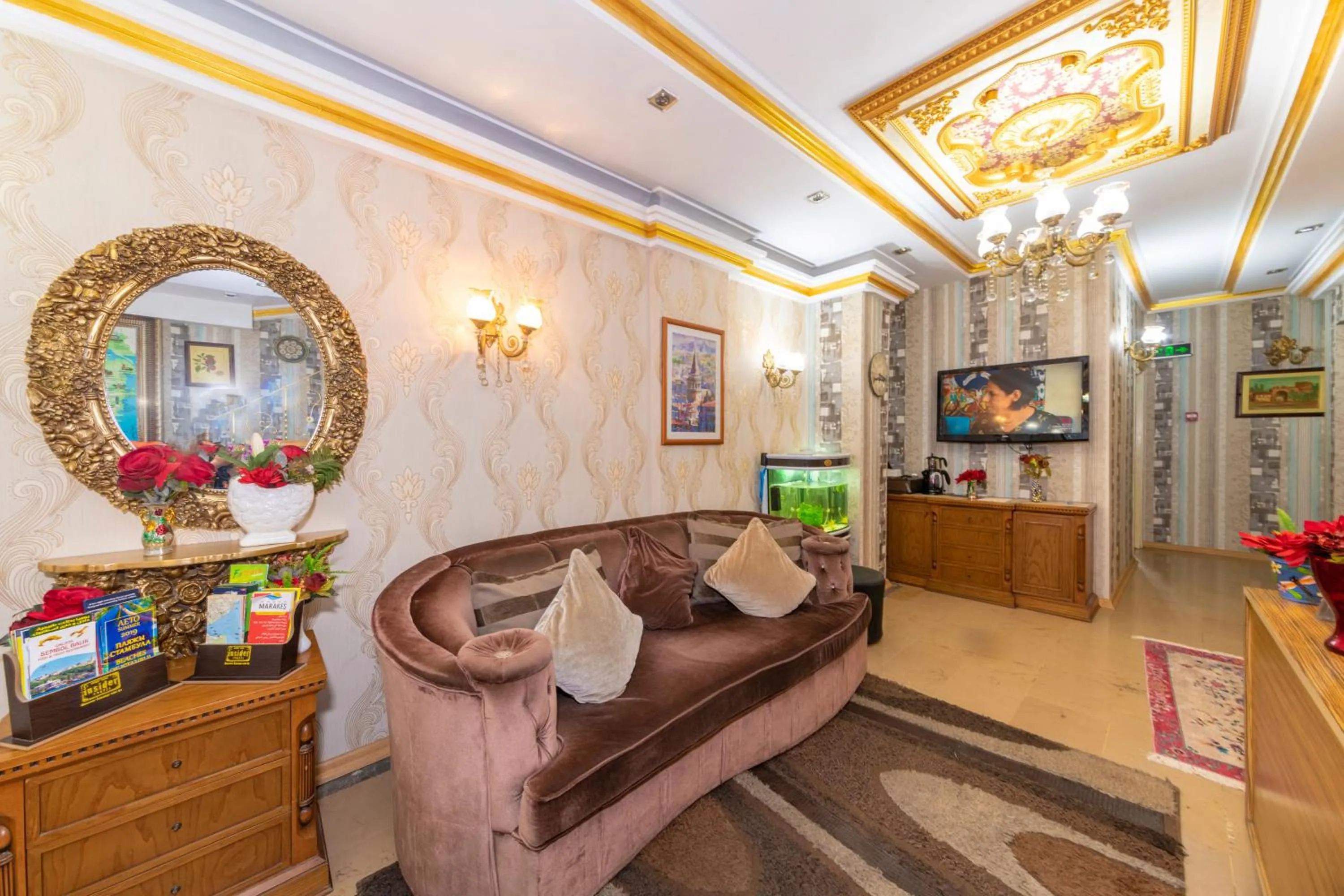 Seating area in Ista Palace Hotel