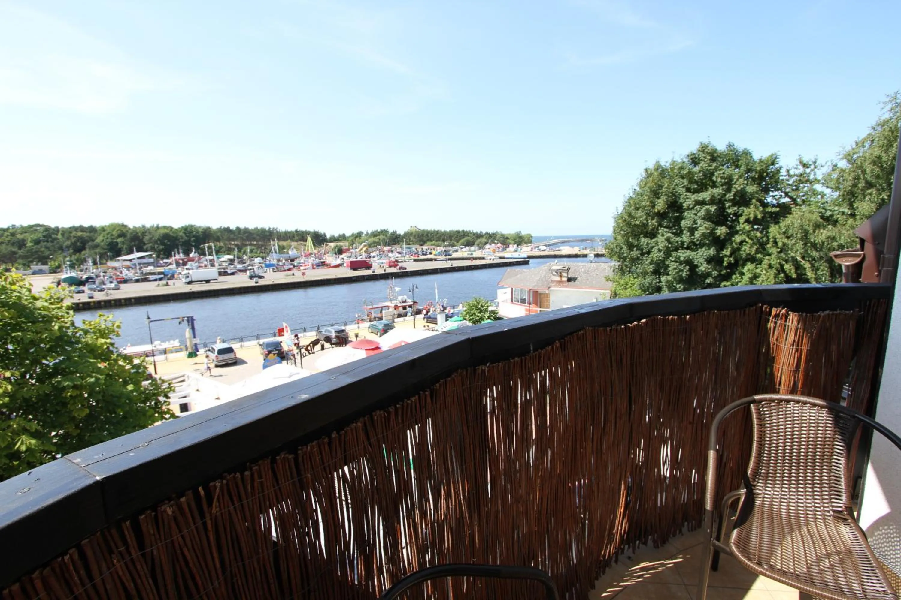 Comfort Double Room with Balcony and Water View in Fisherman's House