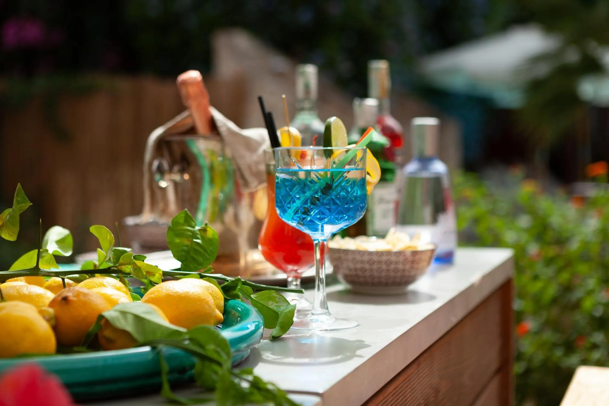 Restaurant/places to eat in Nora Club Hotel & Spa