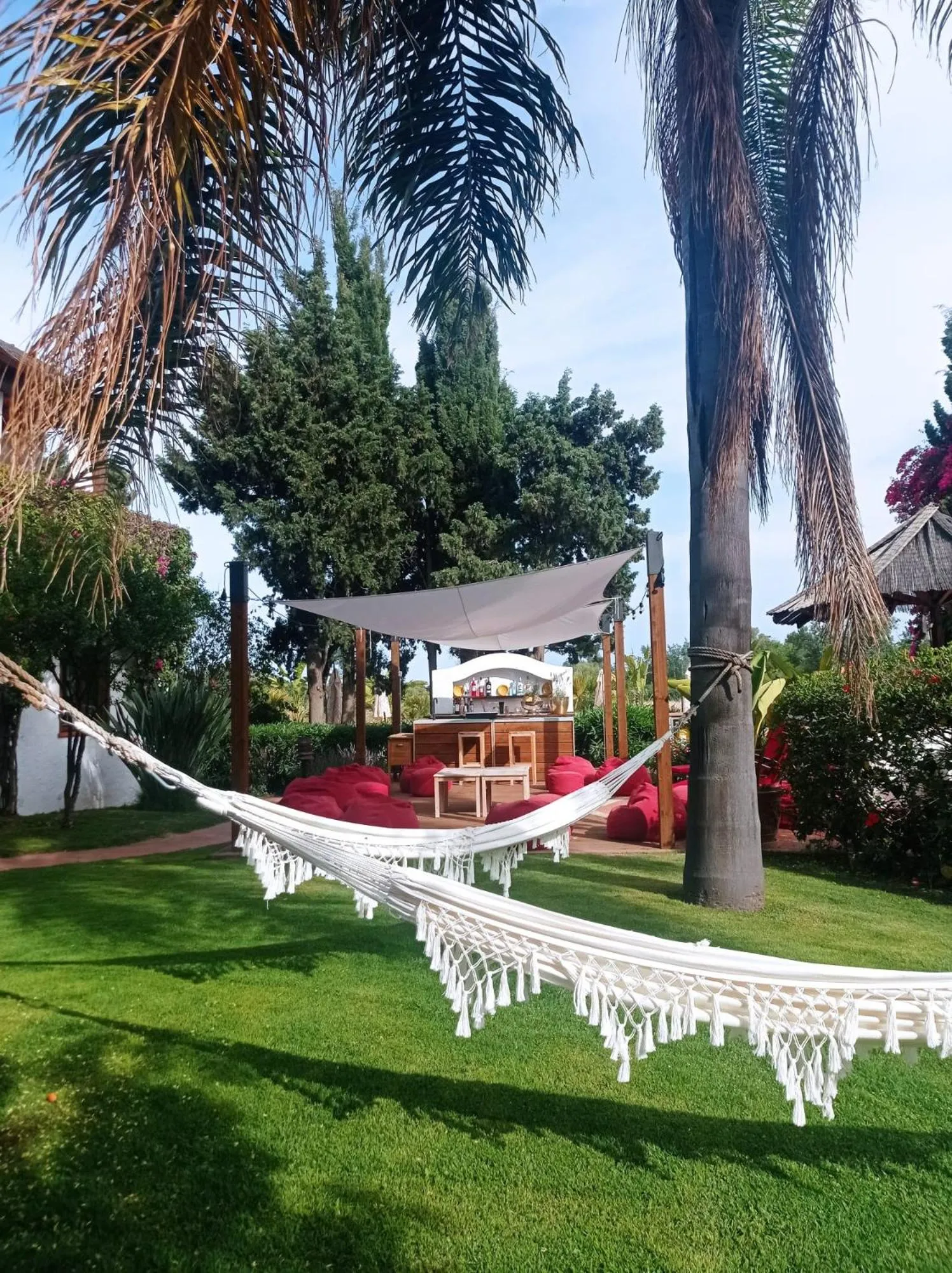 Restaurant/places to eat in Nora Club Hotel & Spa