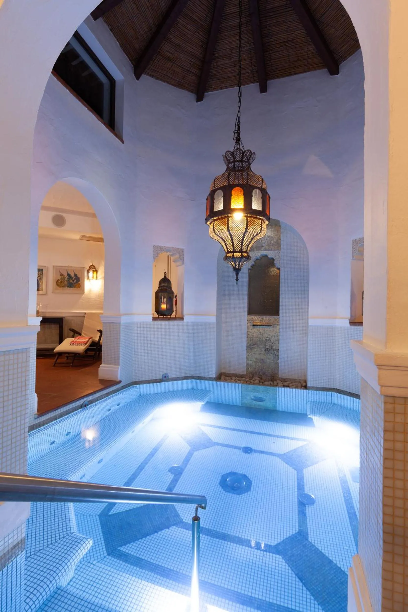 Hot Tub in Nora Club Hotel & Spa