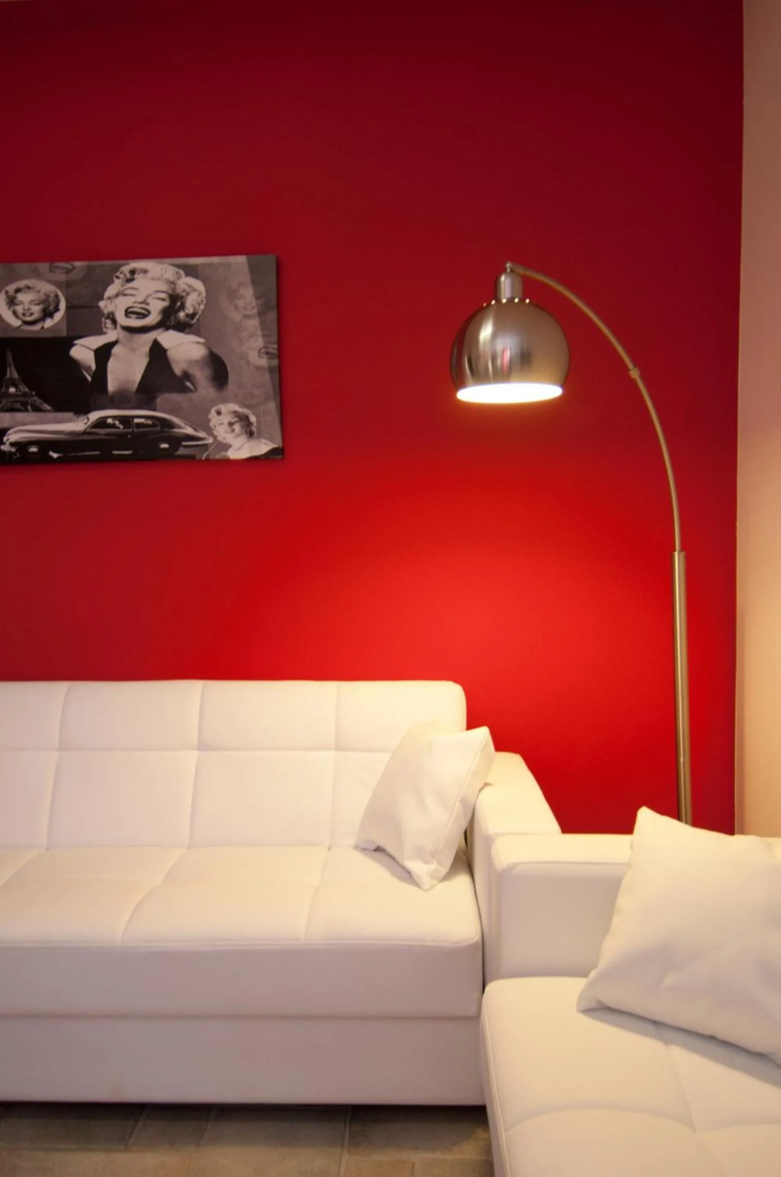 Living room, Bed in Rifugio Delle Grotte