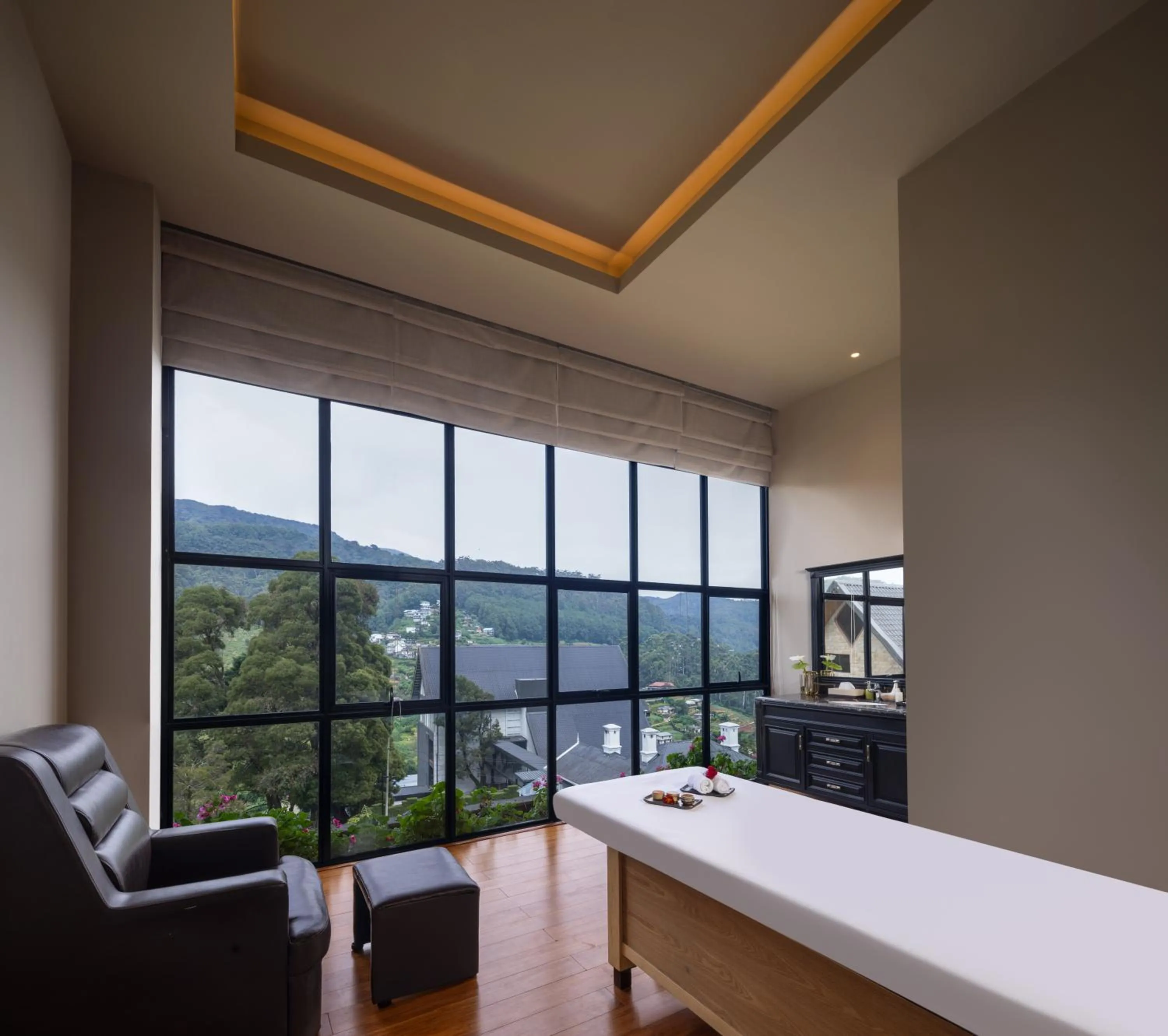 Spa and wellness centre/facilities in The Golden Ridge Hotel