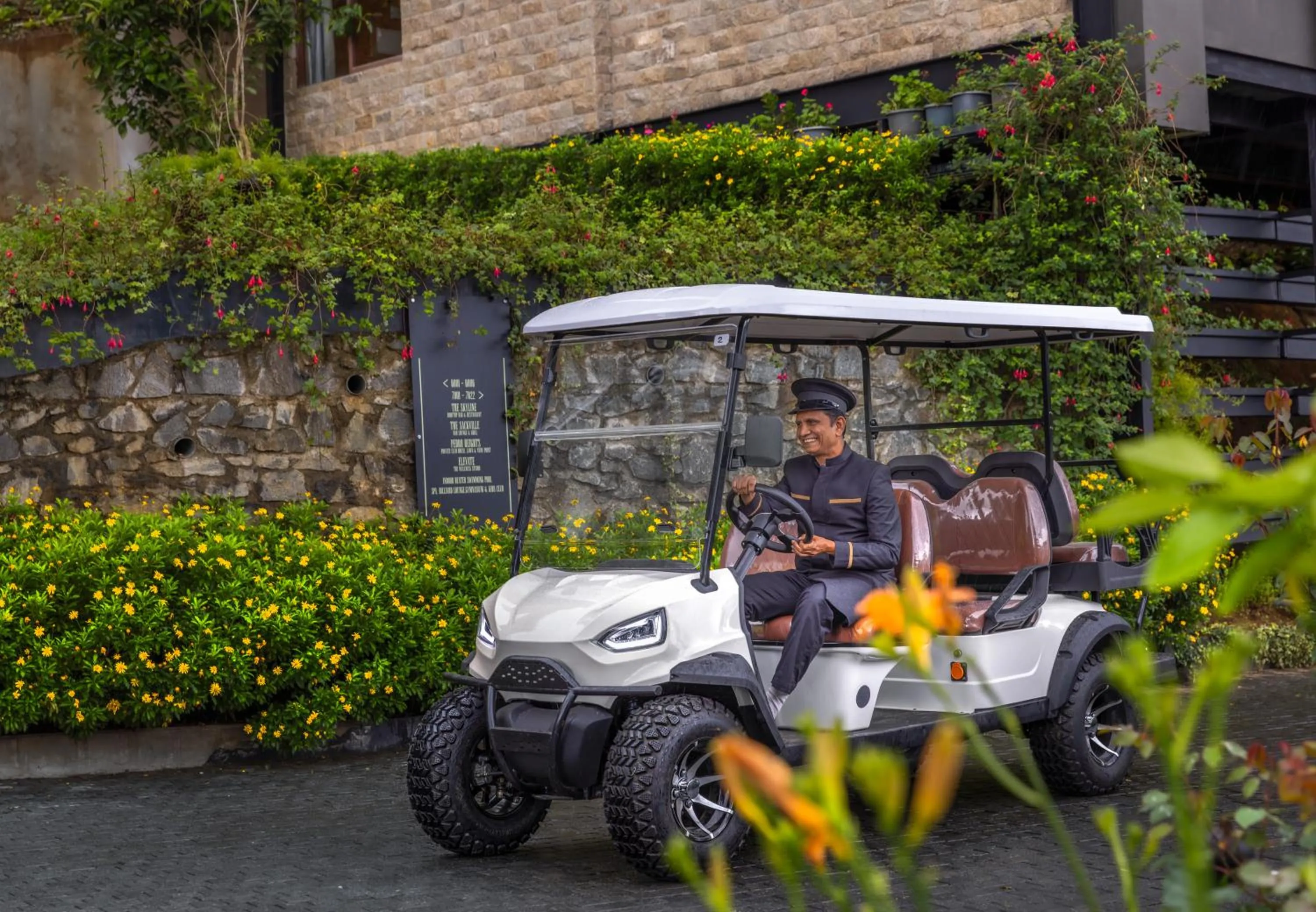 Day in The Golden Ridge Hotel