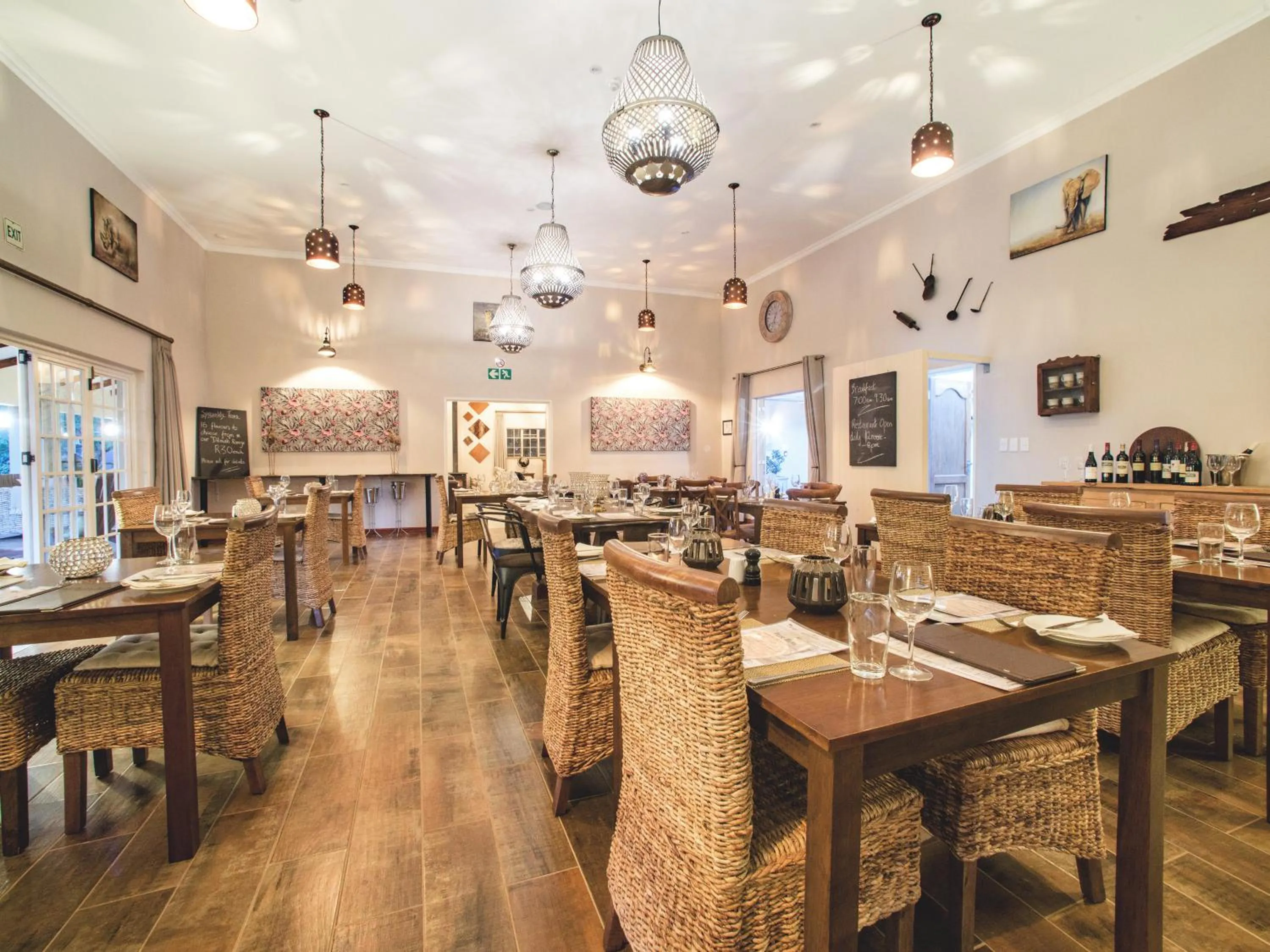 Restaurant/places to eat in Monkey Thorn Lodge & Wellness Spa - Adults Only