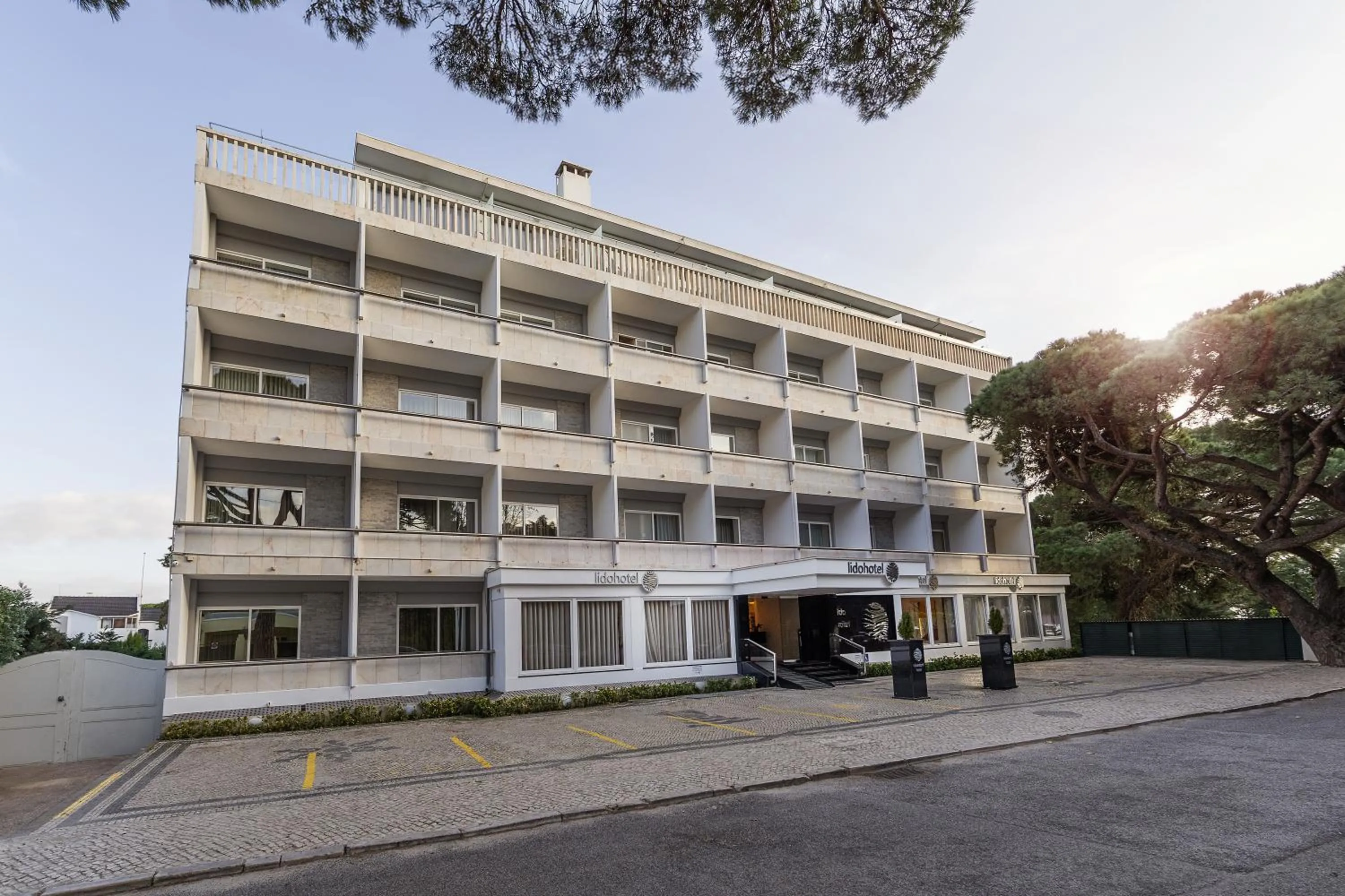 Property building in Hotel Lido