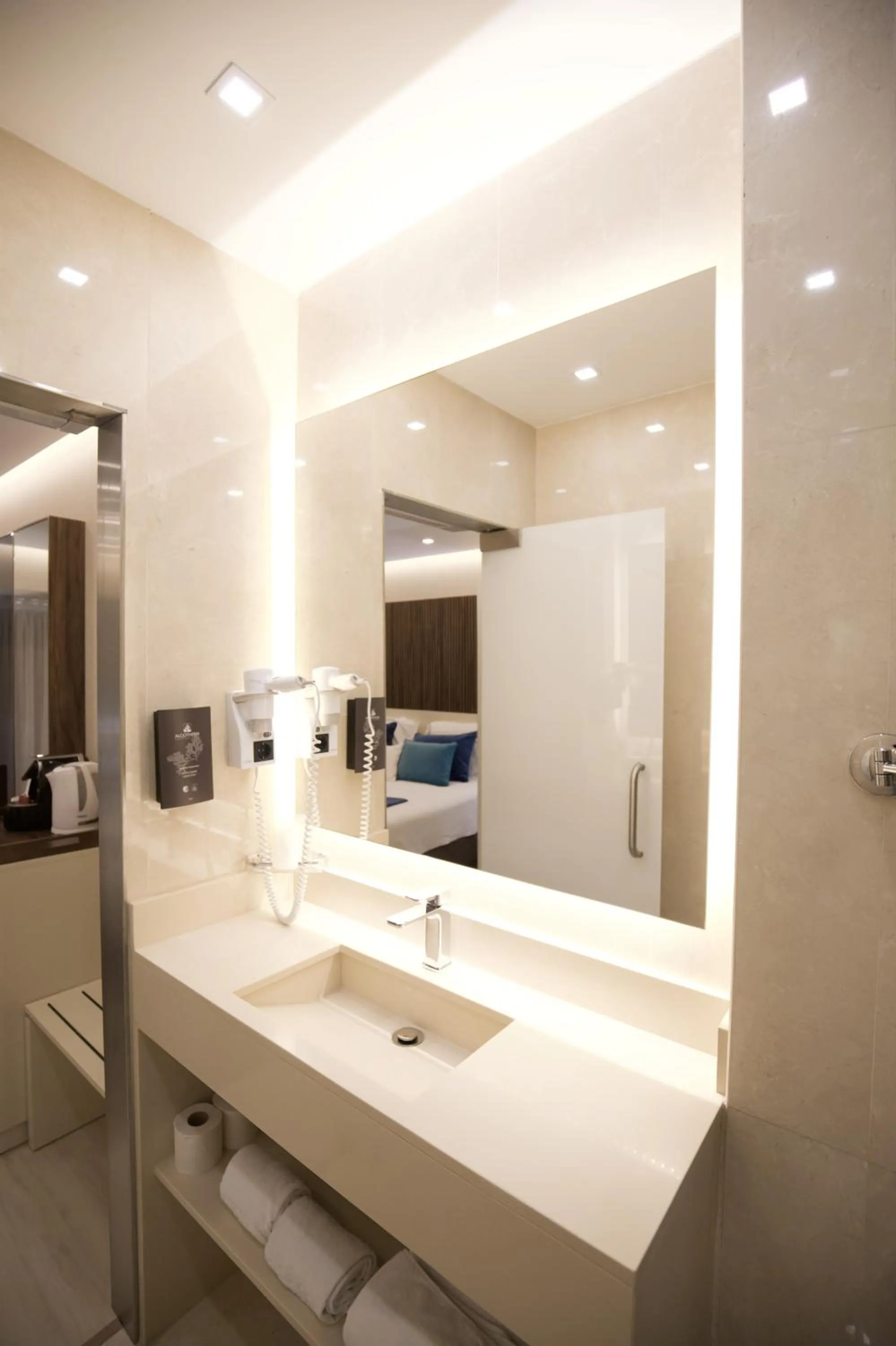 Toilet in Hotel Lido