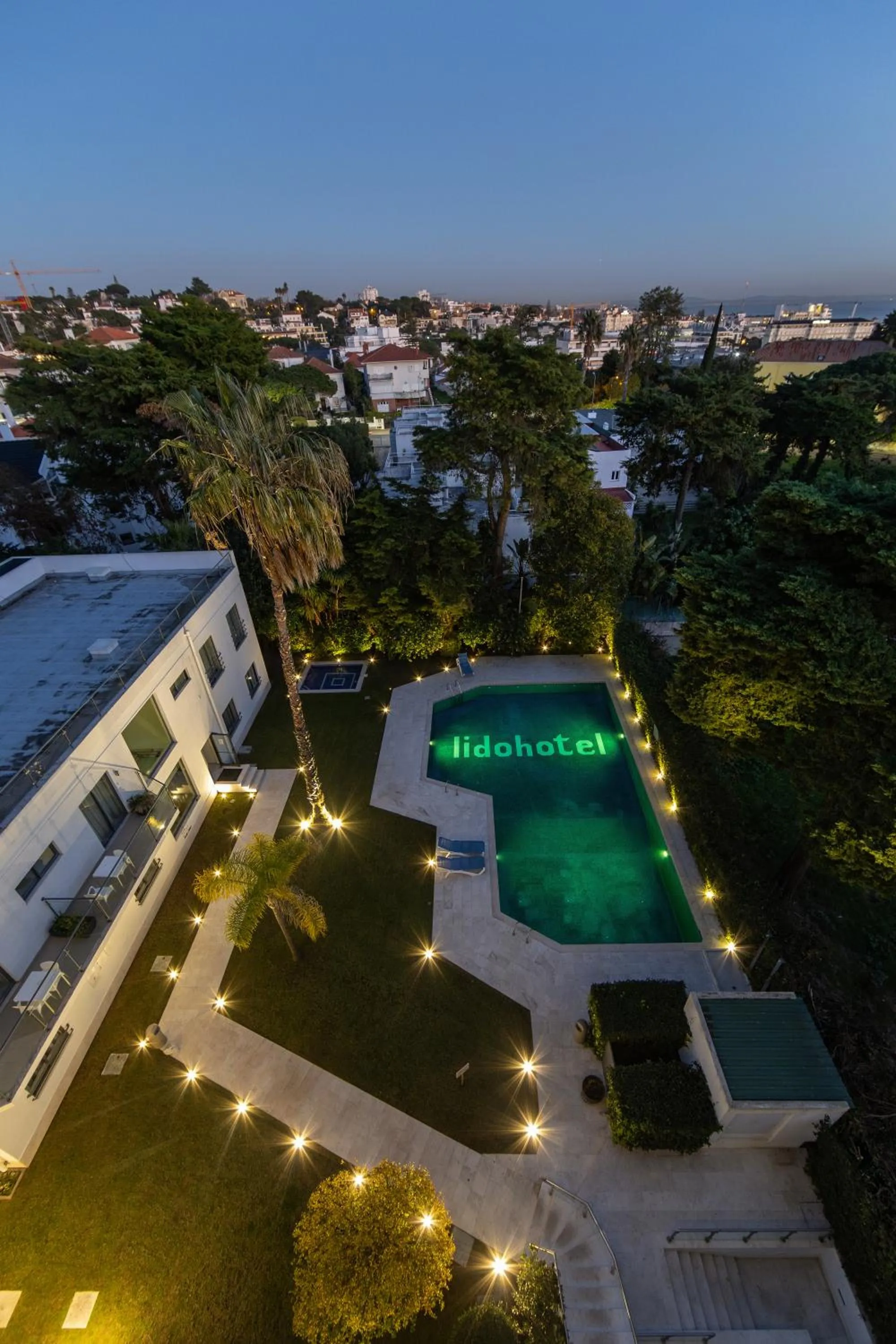 Property building in Hotel Lido