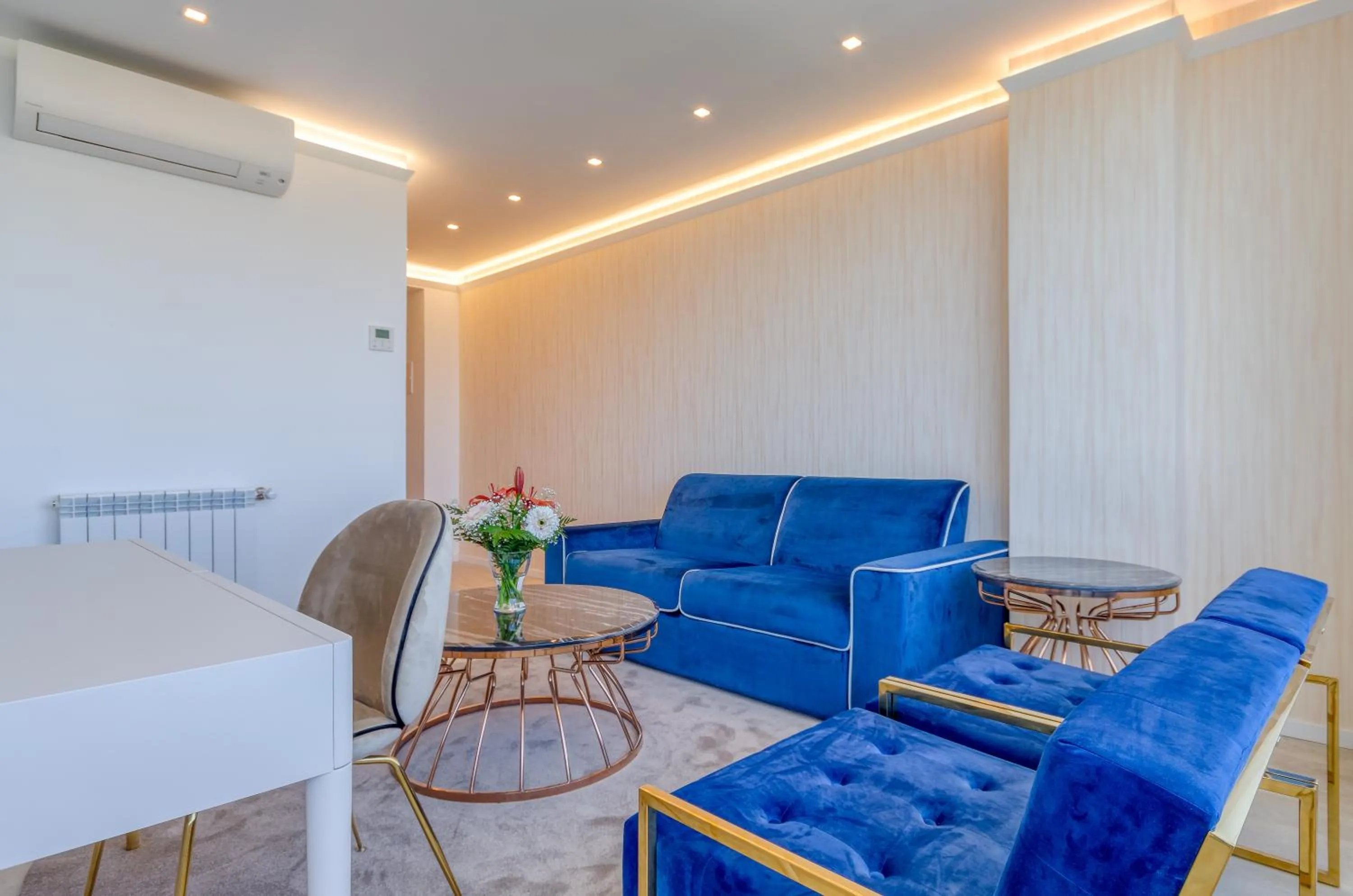 Photo of the whole room in Hotel Lido