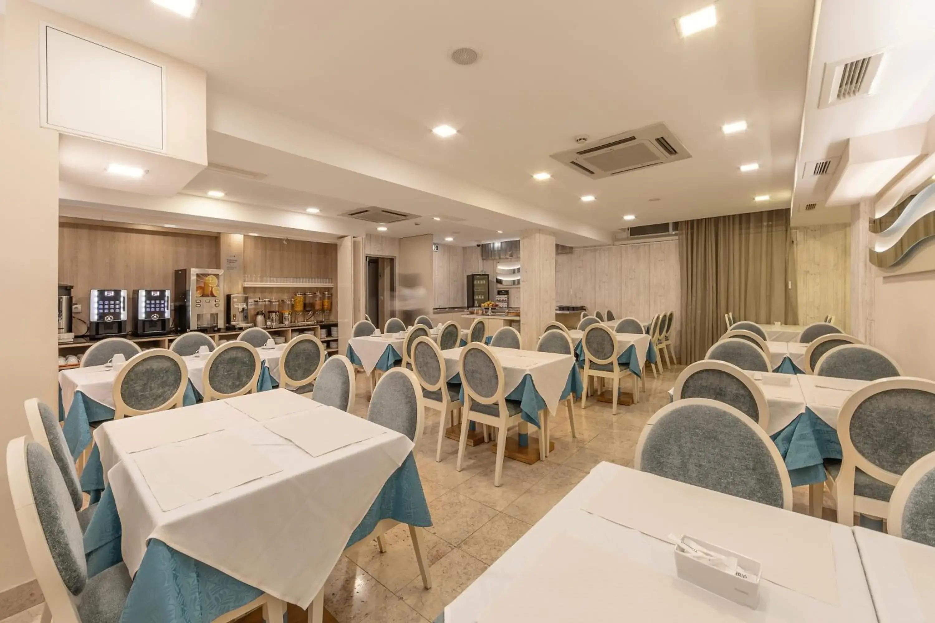 Restaurant/places to eat in Hotel Lido Restaurant/places to eat in Hotel Lido