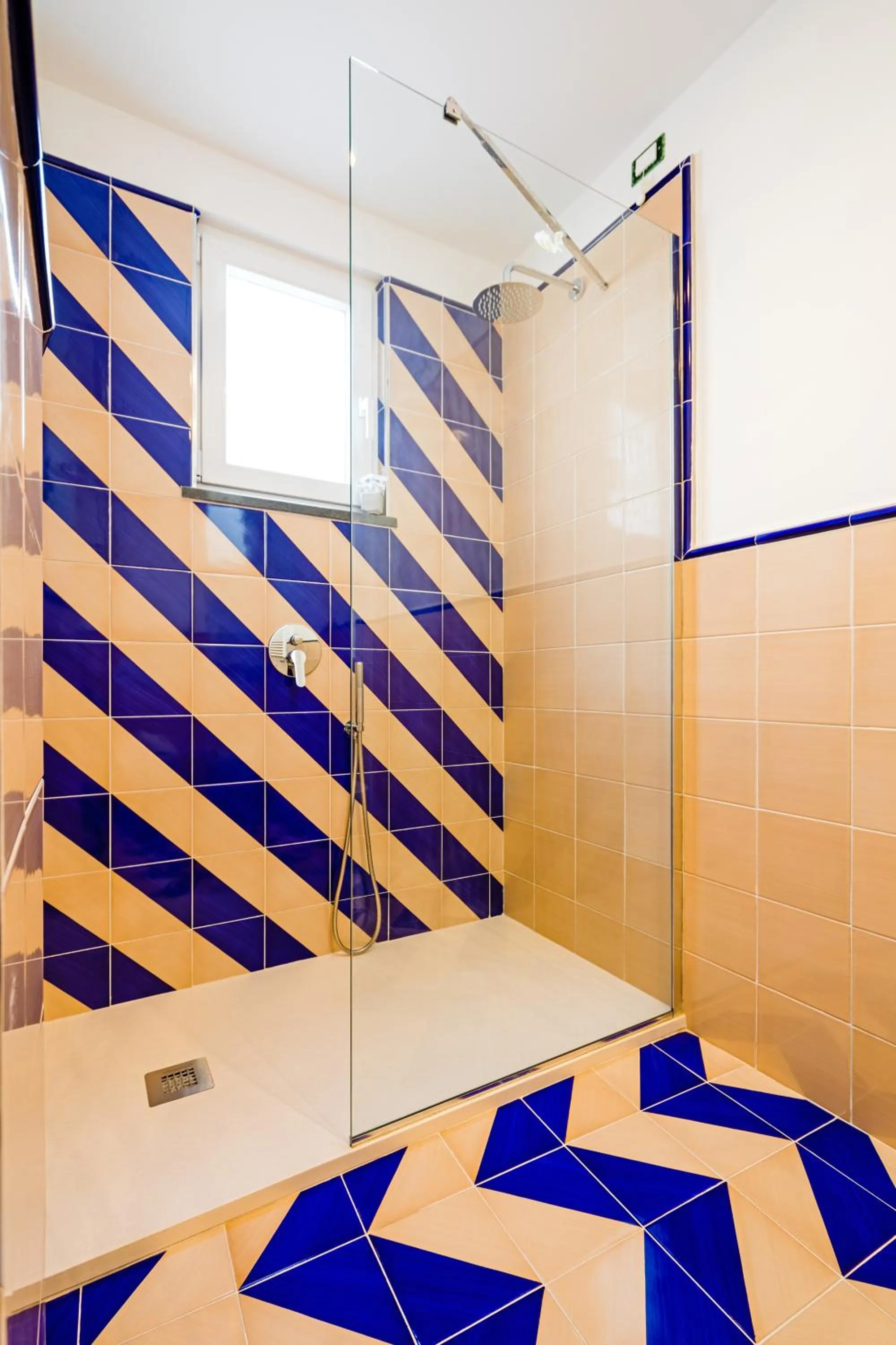 Bathroom in Hotel Da Raffaele