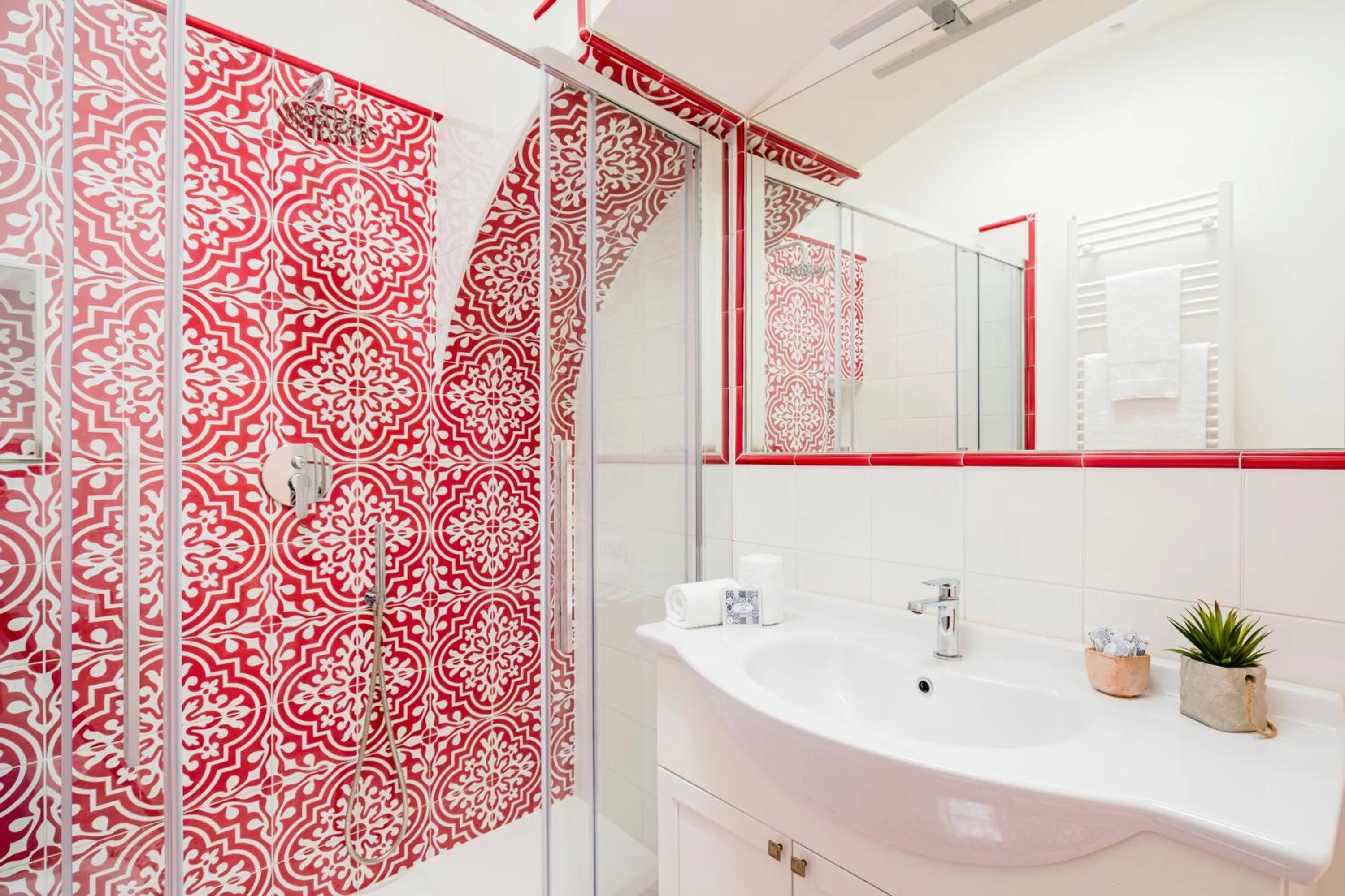 Bathroom in Hotel Da Raffaele