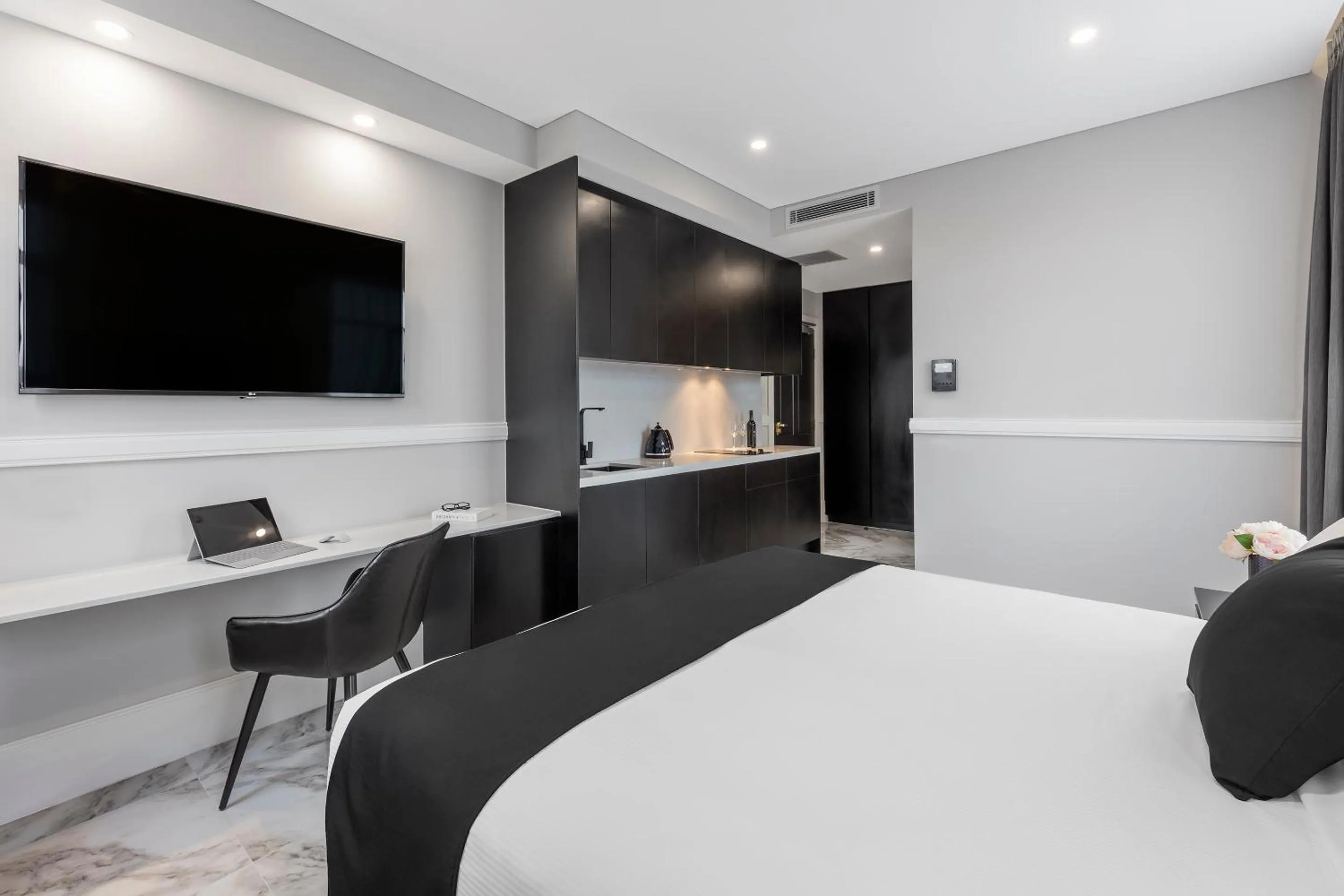 Bedroom, Bed in Gladius Hotel & Suites-Parramatta Marsden Street
