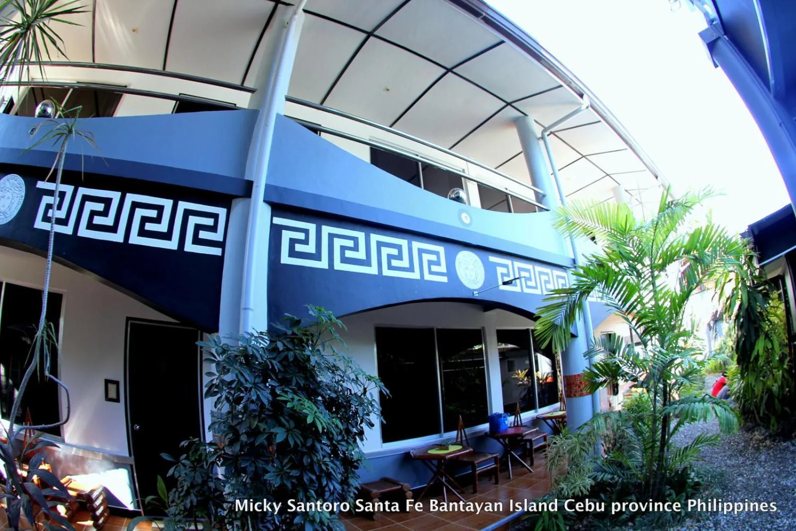 Micky Santoro Hotel & Restaurant