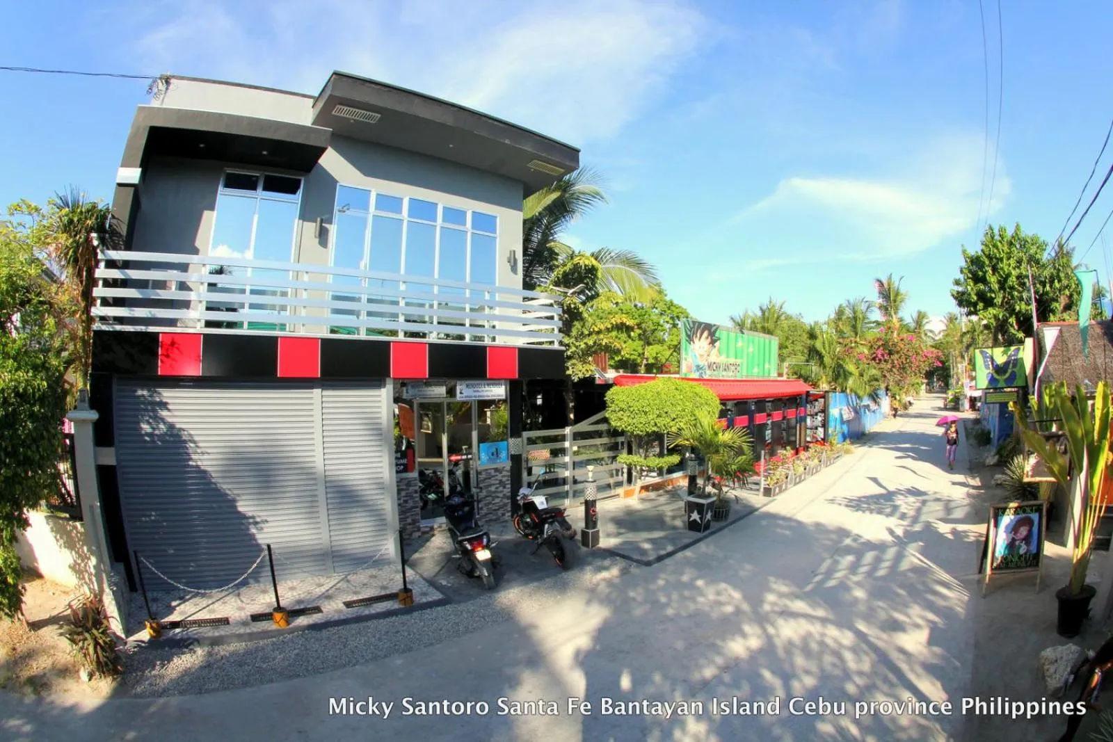 Micky Santoro Hotel & Restaurant