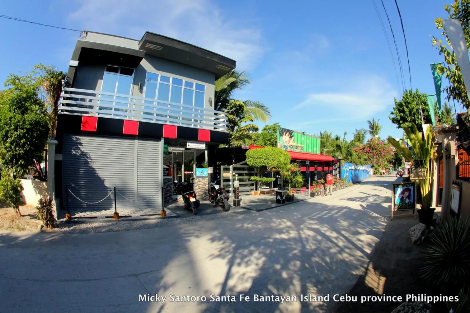 Micky Santoro Hotel & Restaurant