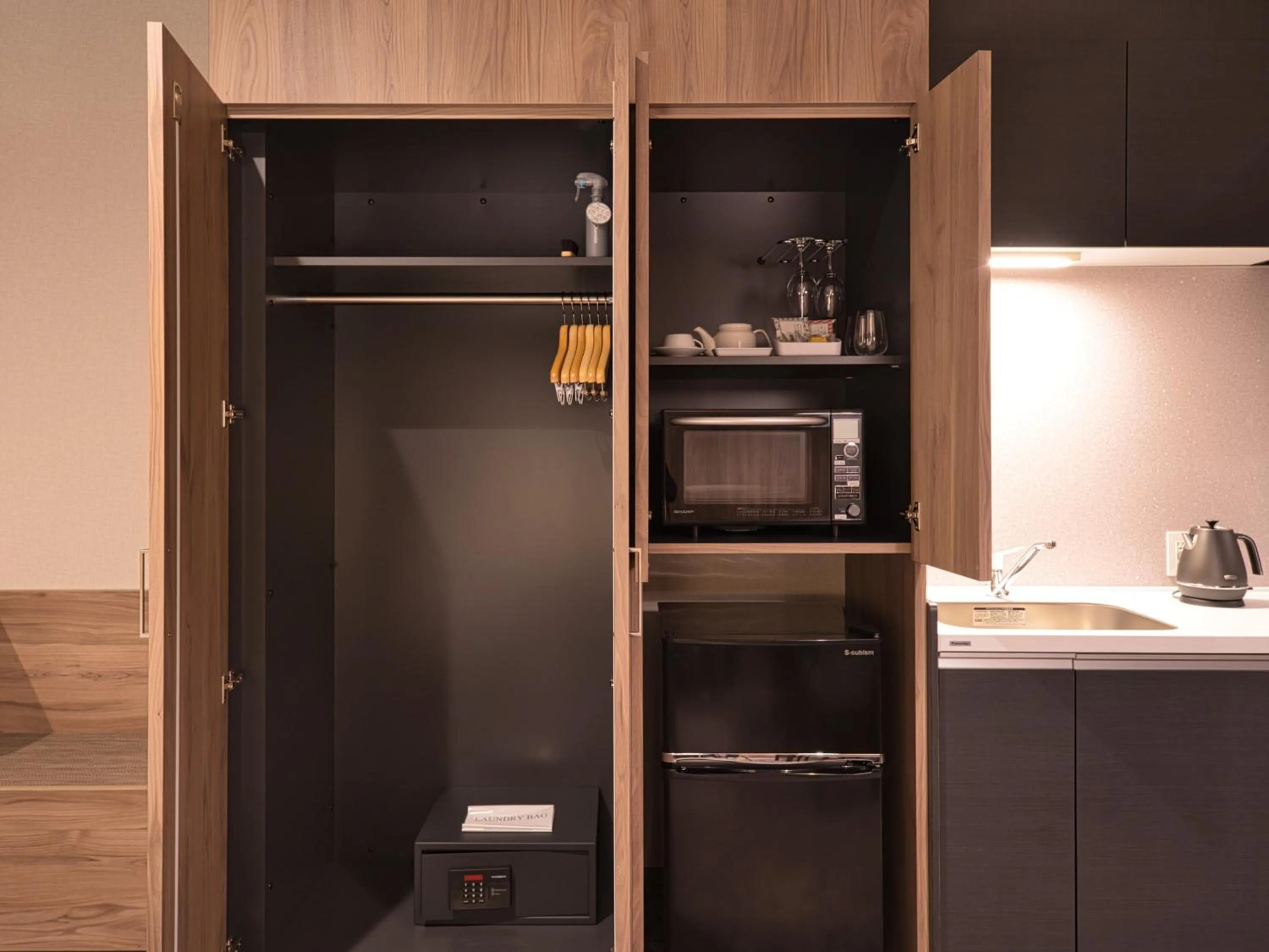 Kitchen or kitchenette in Winery Hotel and Condominium HITOHANA