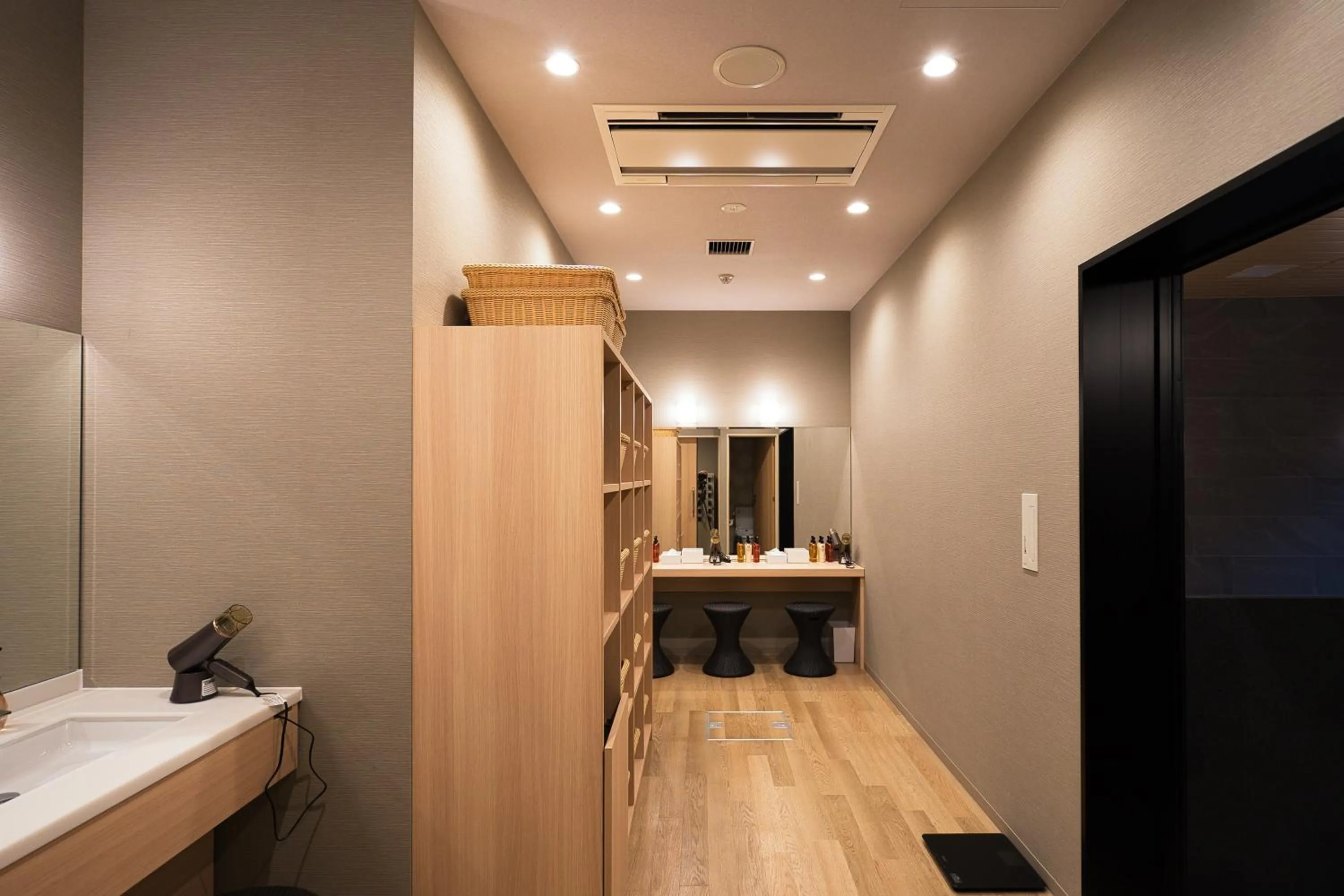 Public Bath in Winery Hotel and Condominium HITOHANA