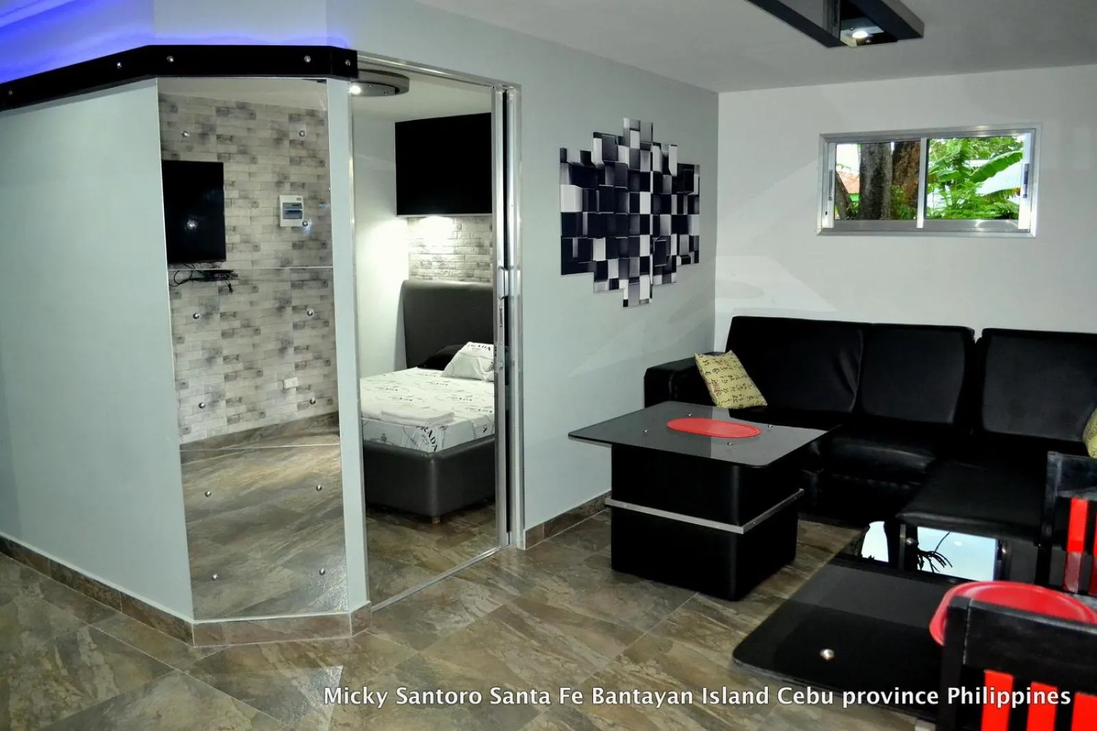 Micky Santoro -Apartments