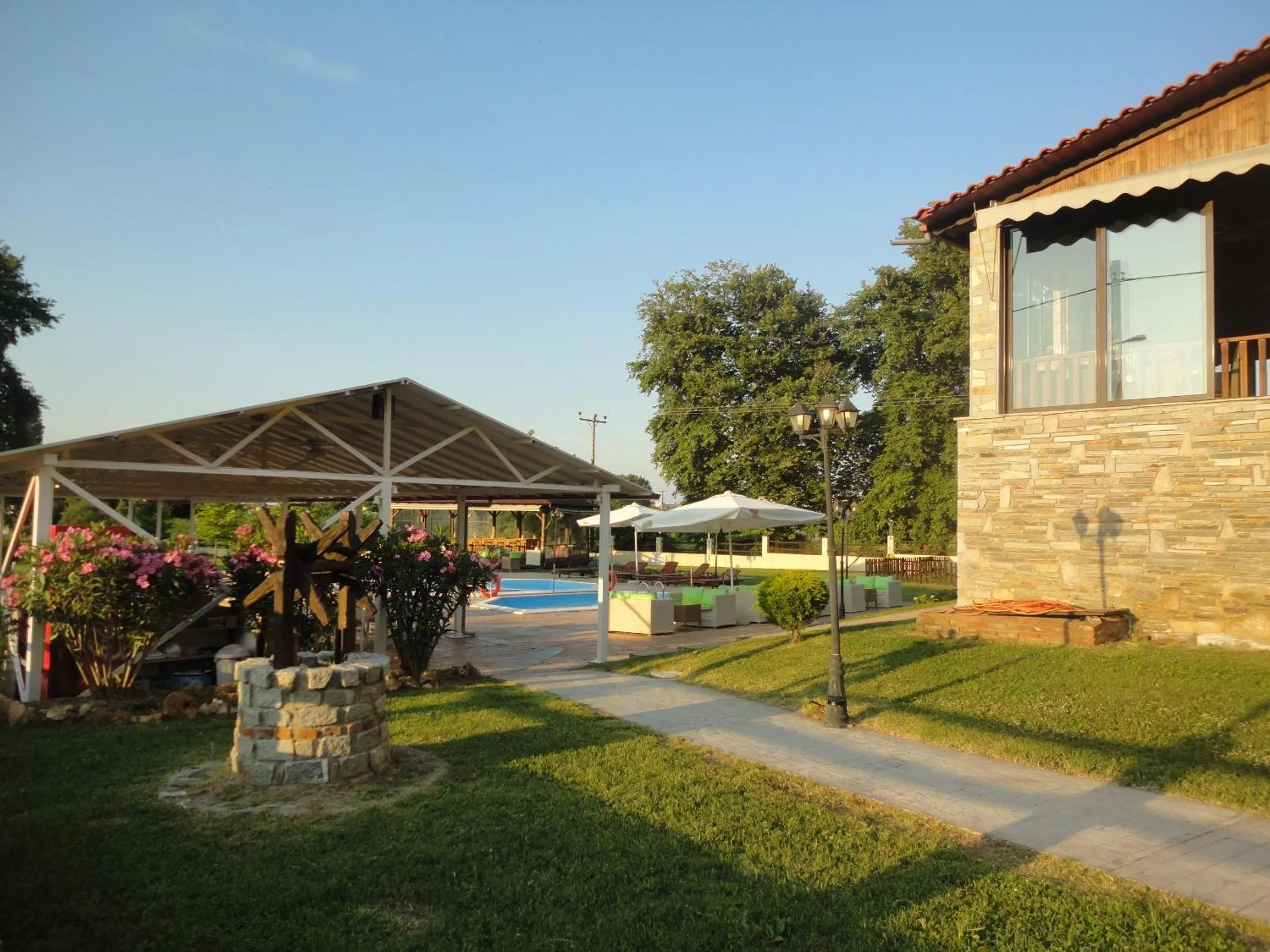 Garden in Arhontiko Liamas