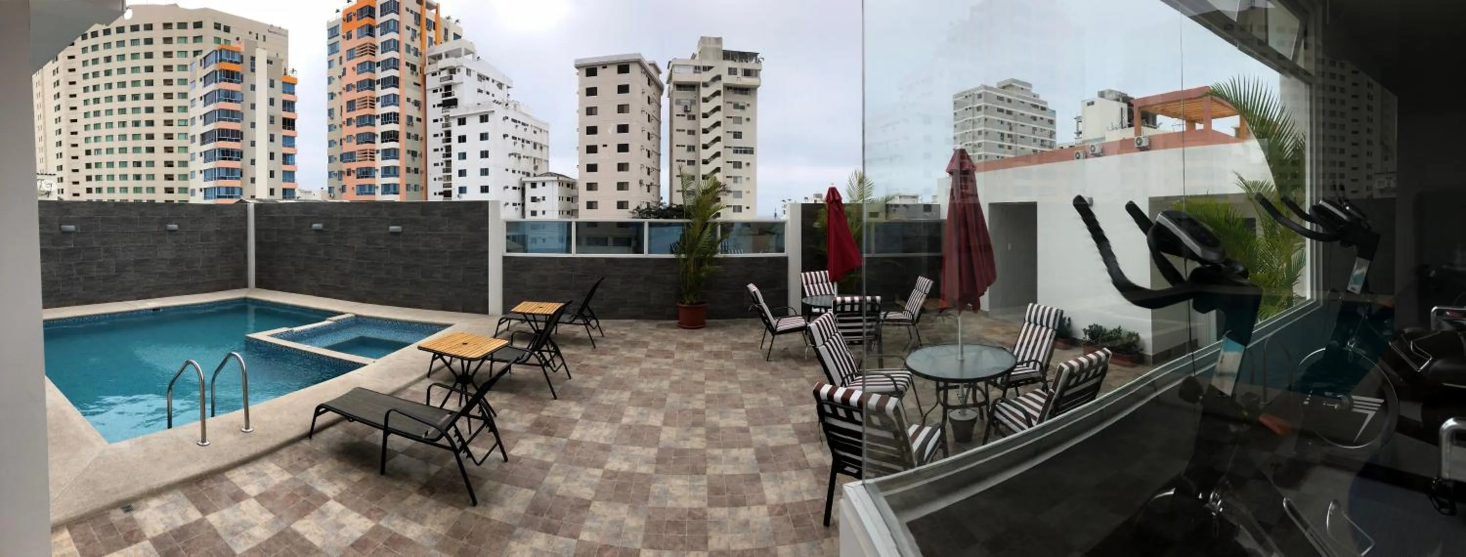 Patio in Torre Marbella Apartamentos de 2 y 3 dormitorios