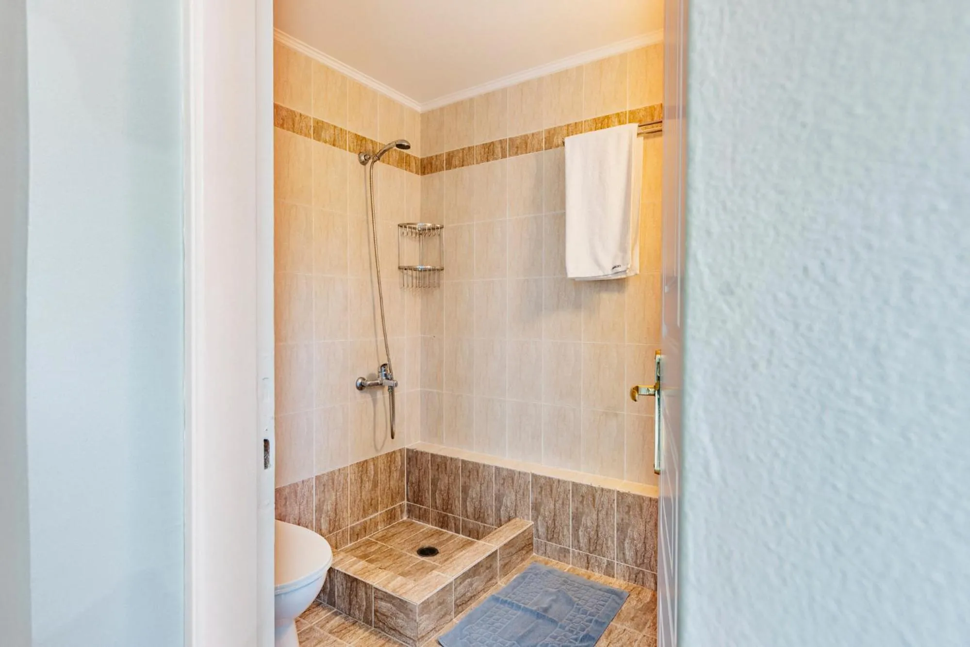 Shower in Phaedra Hotel