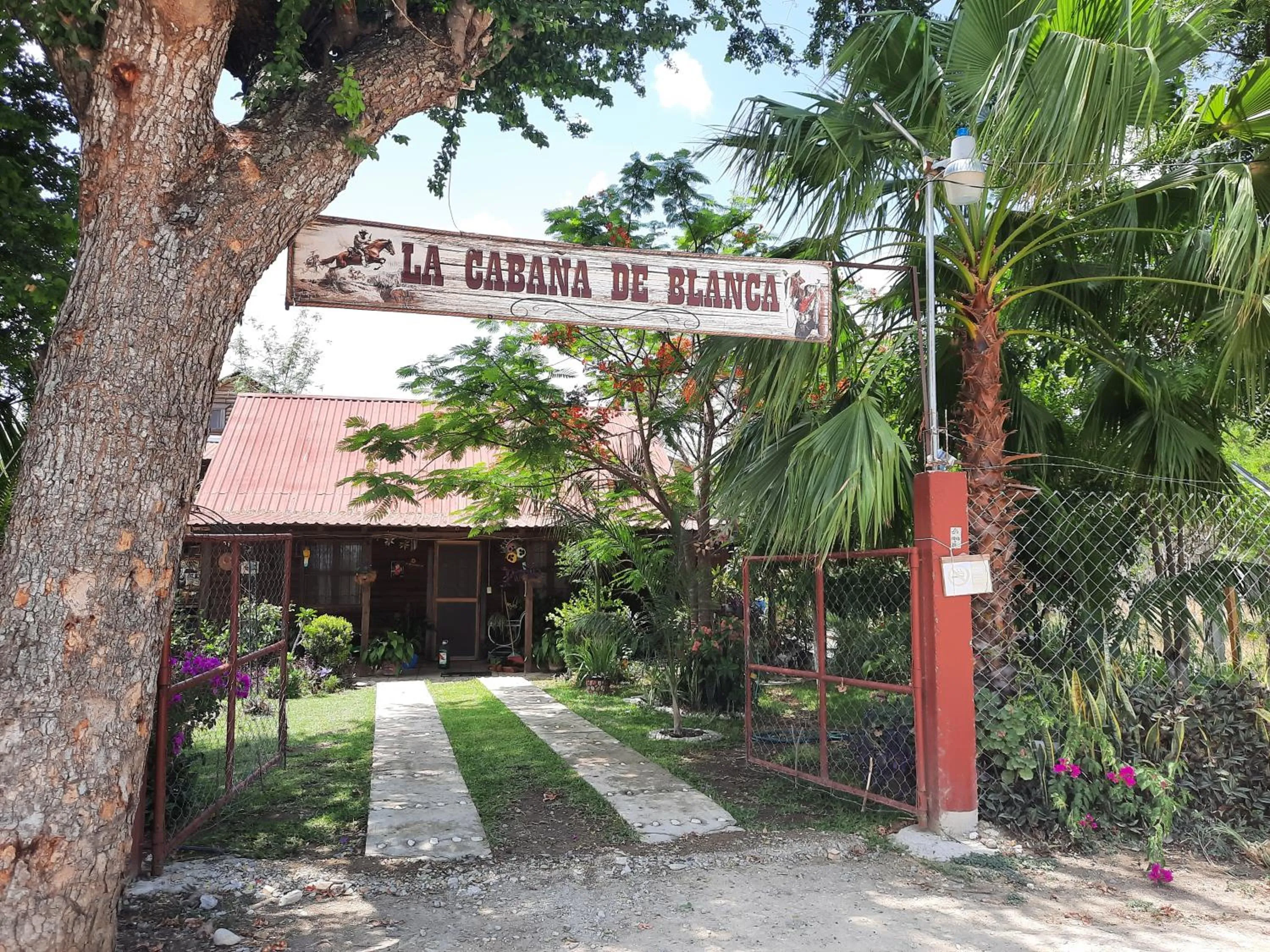 Three-Bedroom Apartment in La Cabaña de Blanca