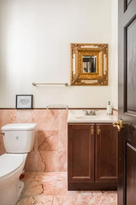 Entire Second Flr - Santa Monica Luxury Roman Villa