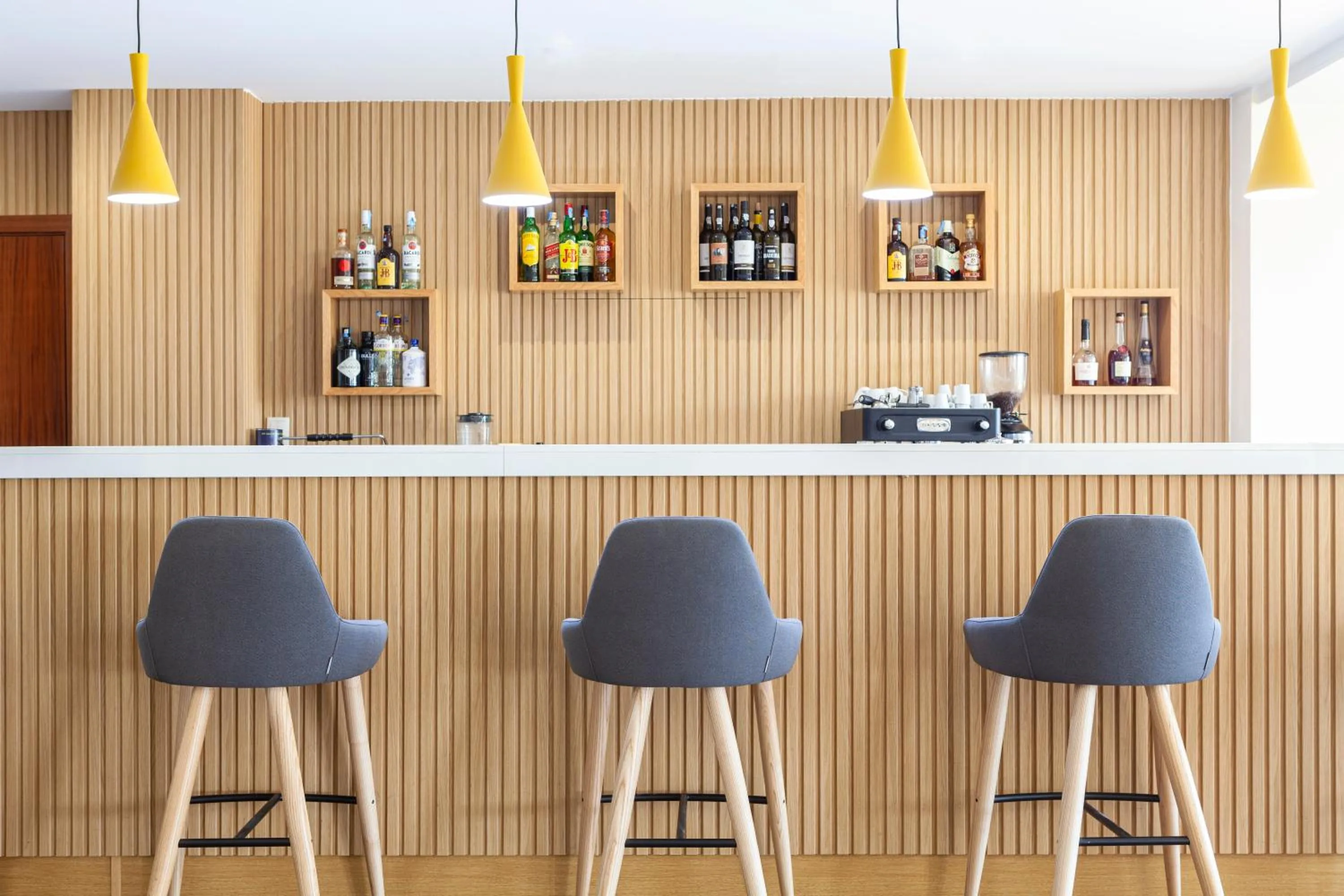 Lounge or bar in Hotel D. Luis