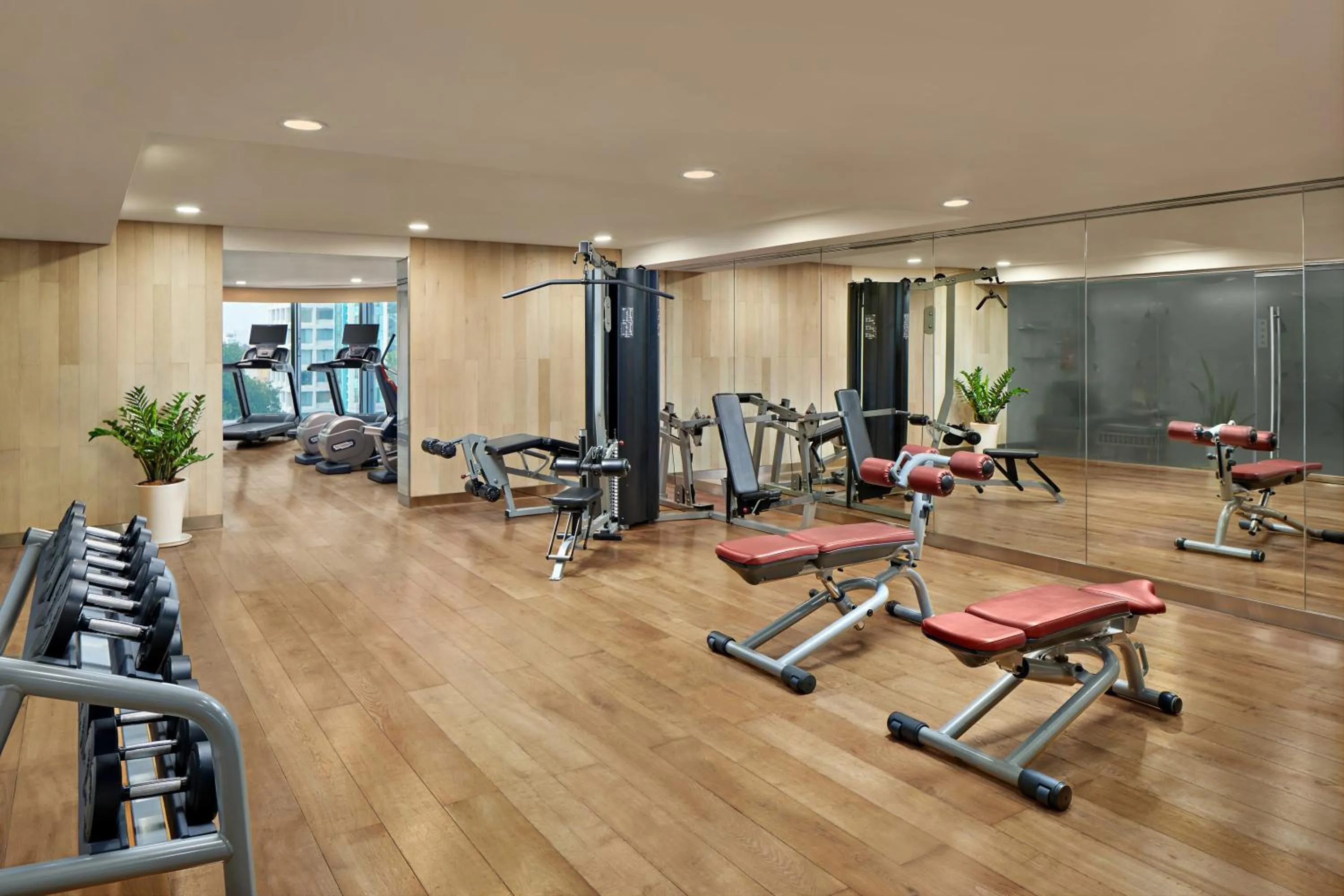 Fitness centre/facilities in Novotel Saigon Centre