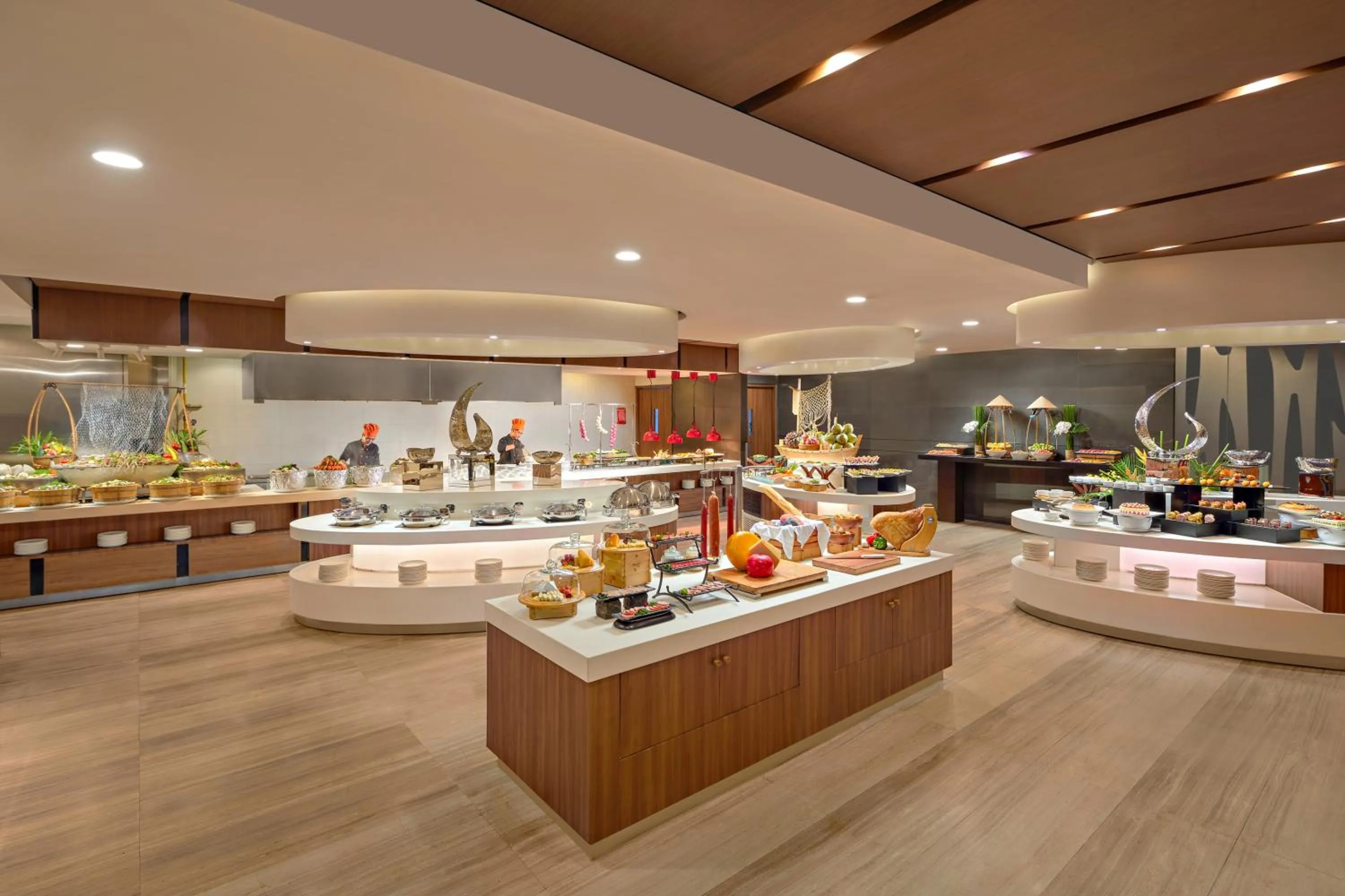 Restaurant/places to eat in Novotel Saigon Centre