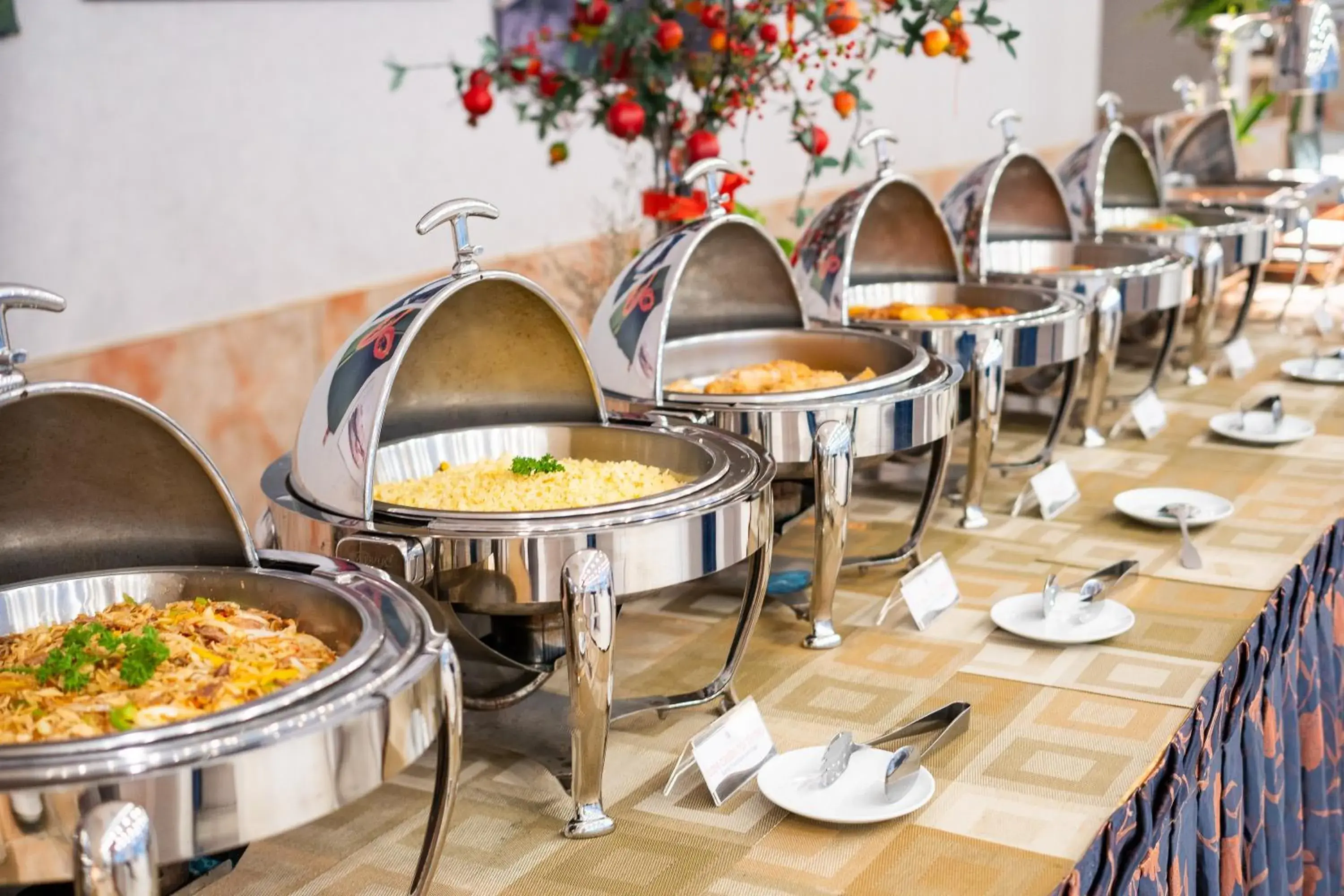 Food in DIC Star Landmark Food in DIC Star Landmark