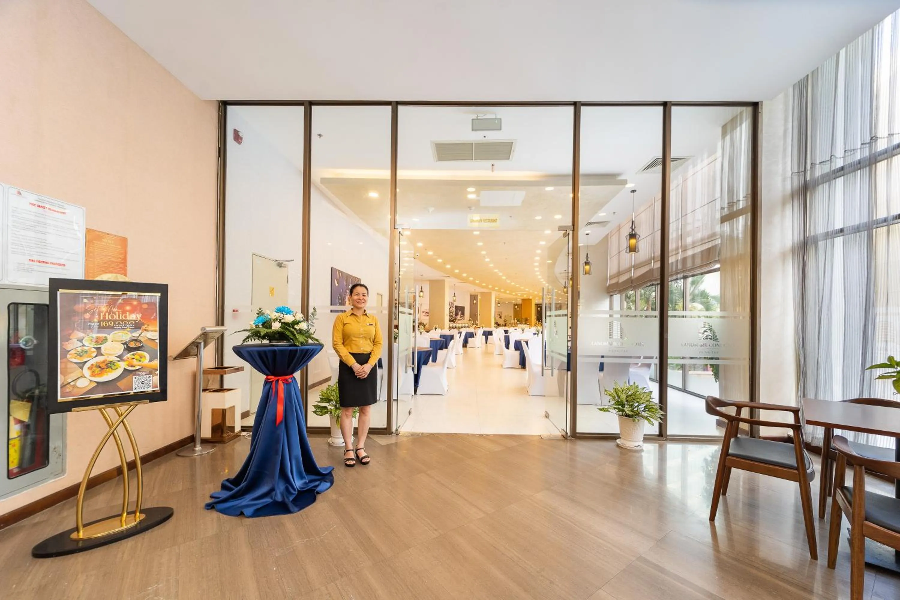 Restaurant/places to eat in DIC Star Landmark