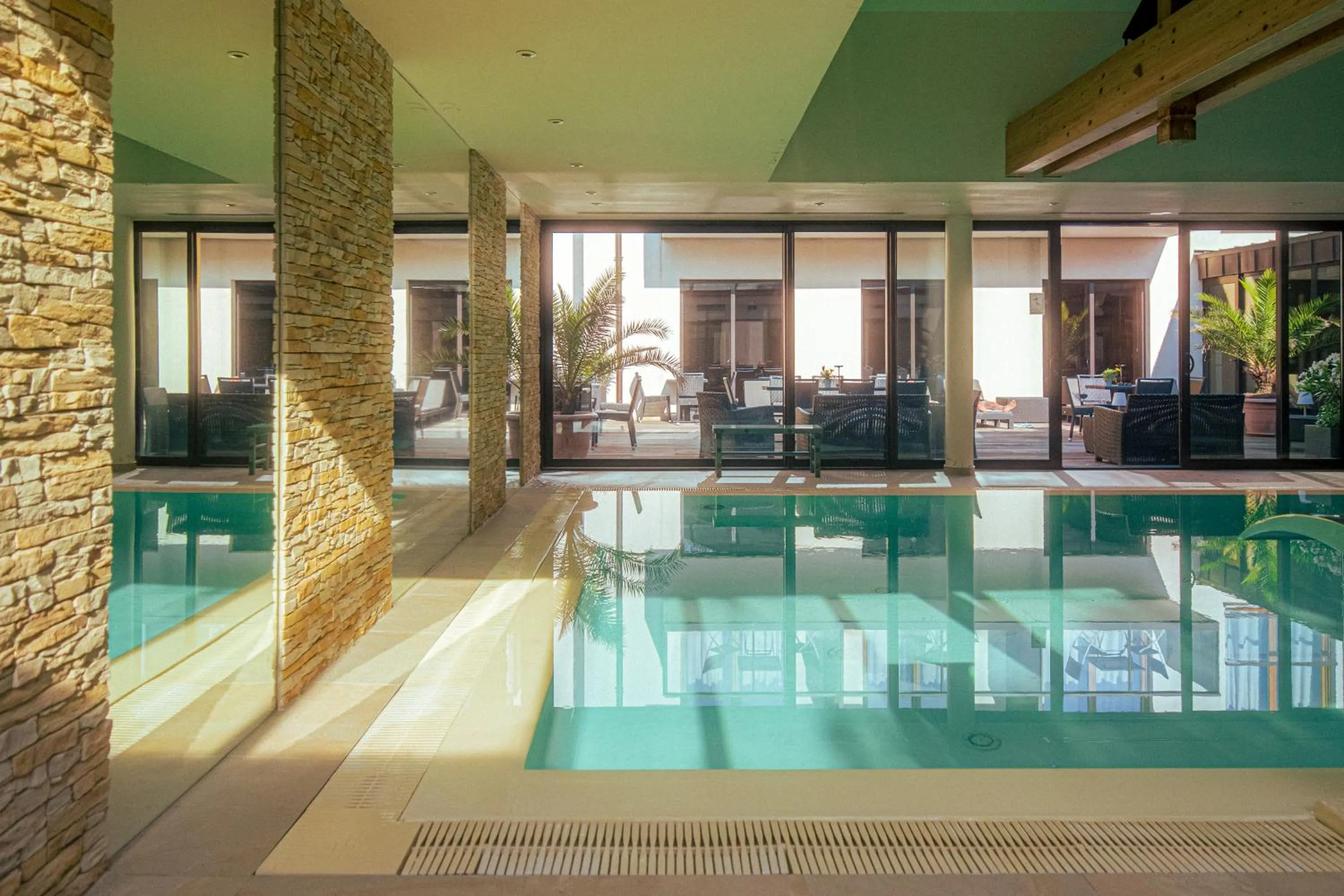 Swimming pool in Résidence Les Cigogneaux