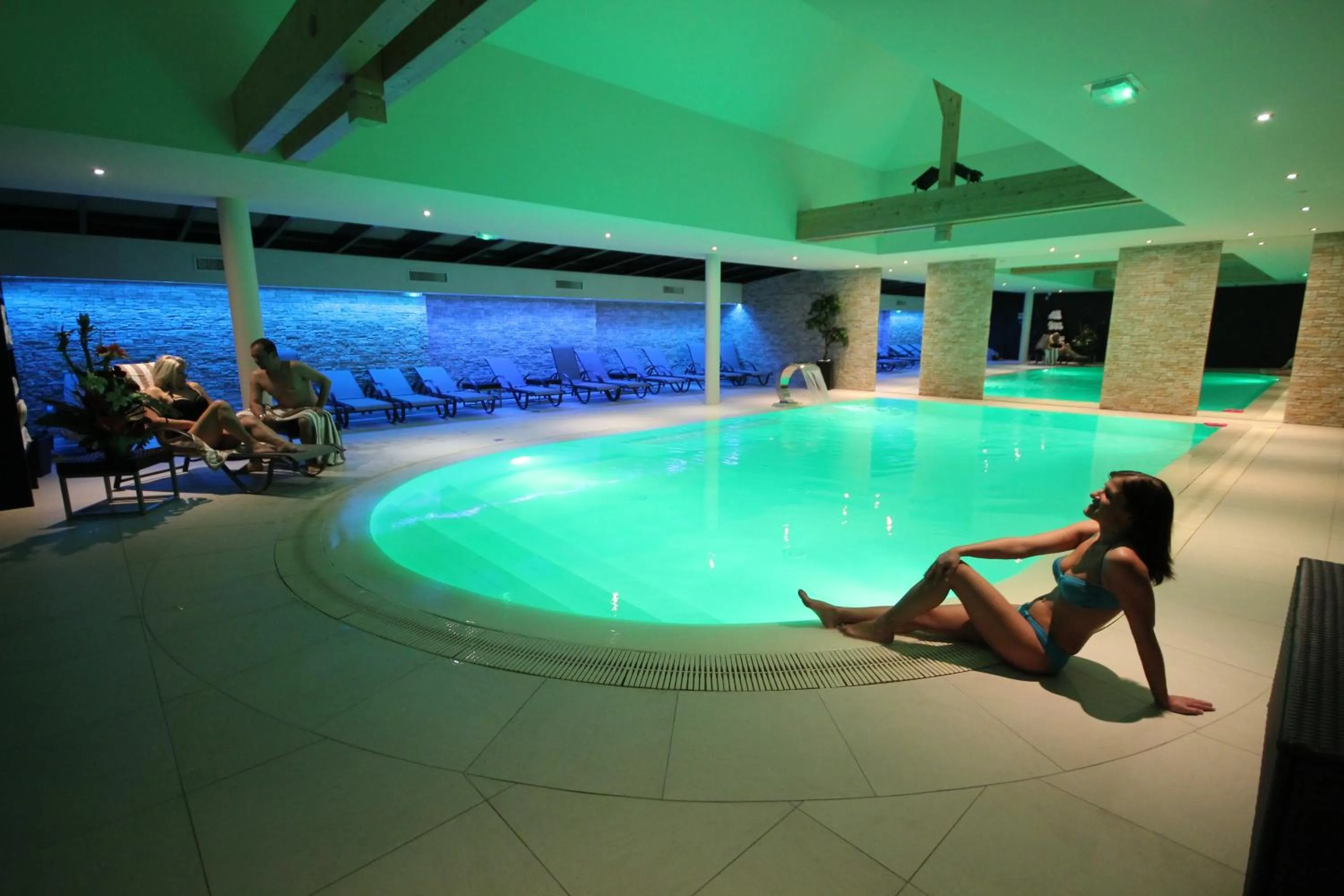 Swimming pool in Résidence Les Cigogneaux