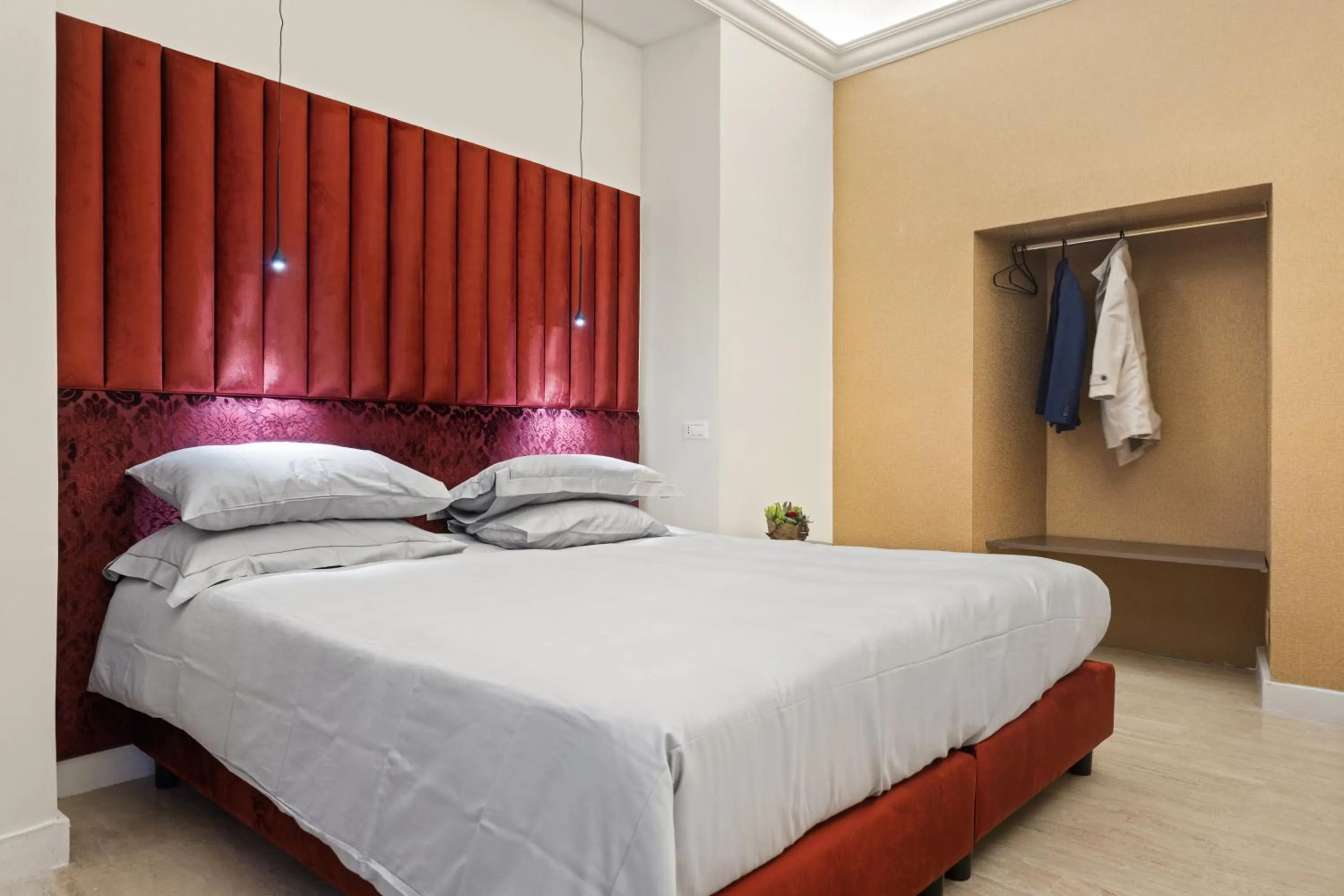 Bed in Gh Trevi Fountain