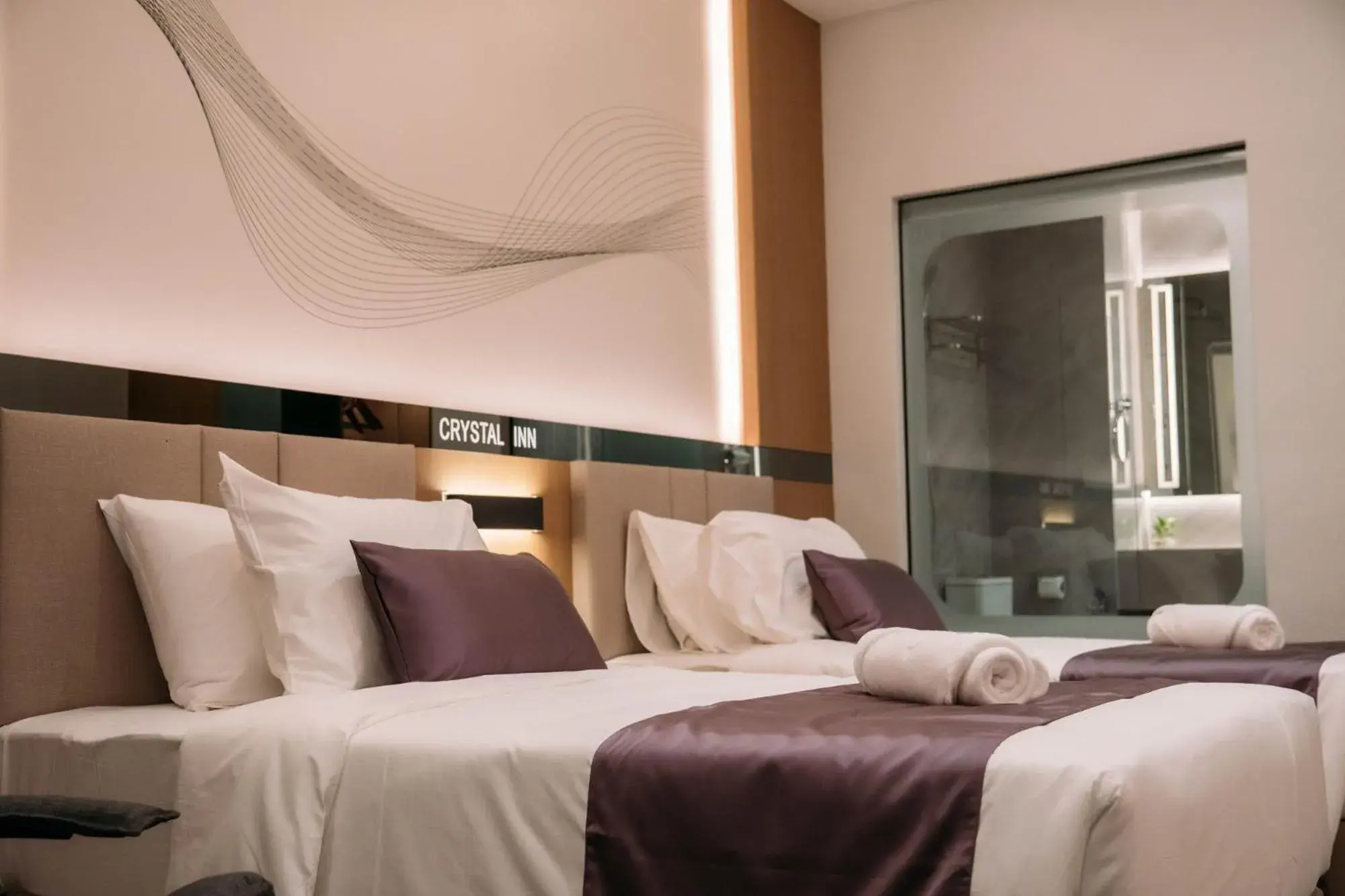 Bed in Crystal Inn Bed in Crystal Inn