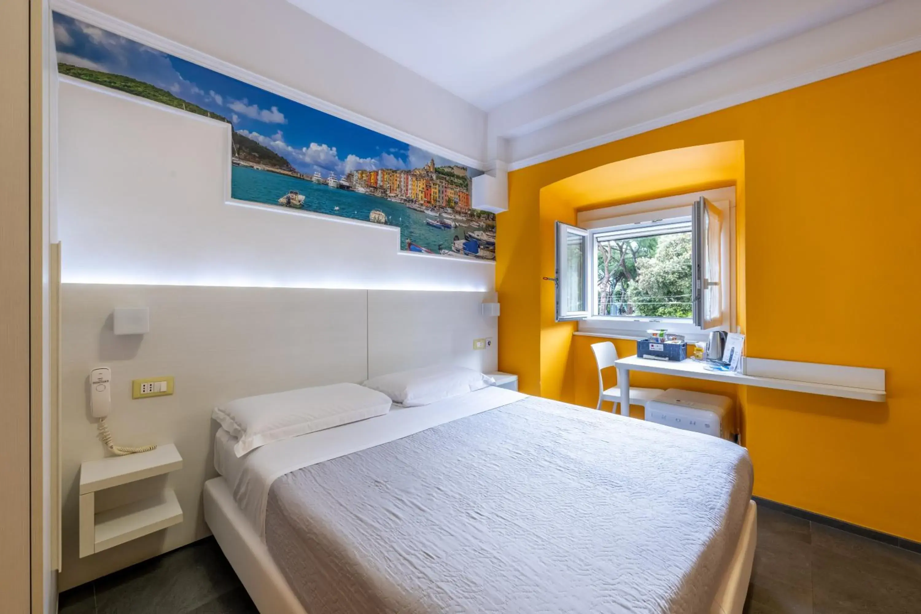 Standard Double or Twin Room in Hotel Fiume Standard Double or Twin Room in Hotel Fiume