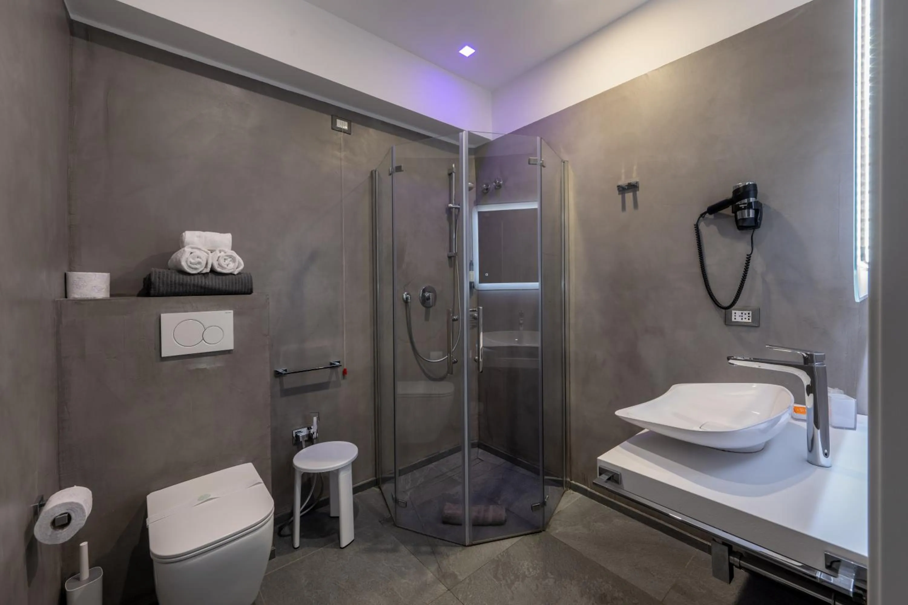 Bathroom in Hotel Fiume