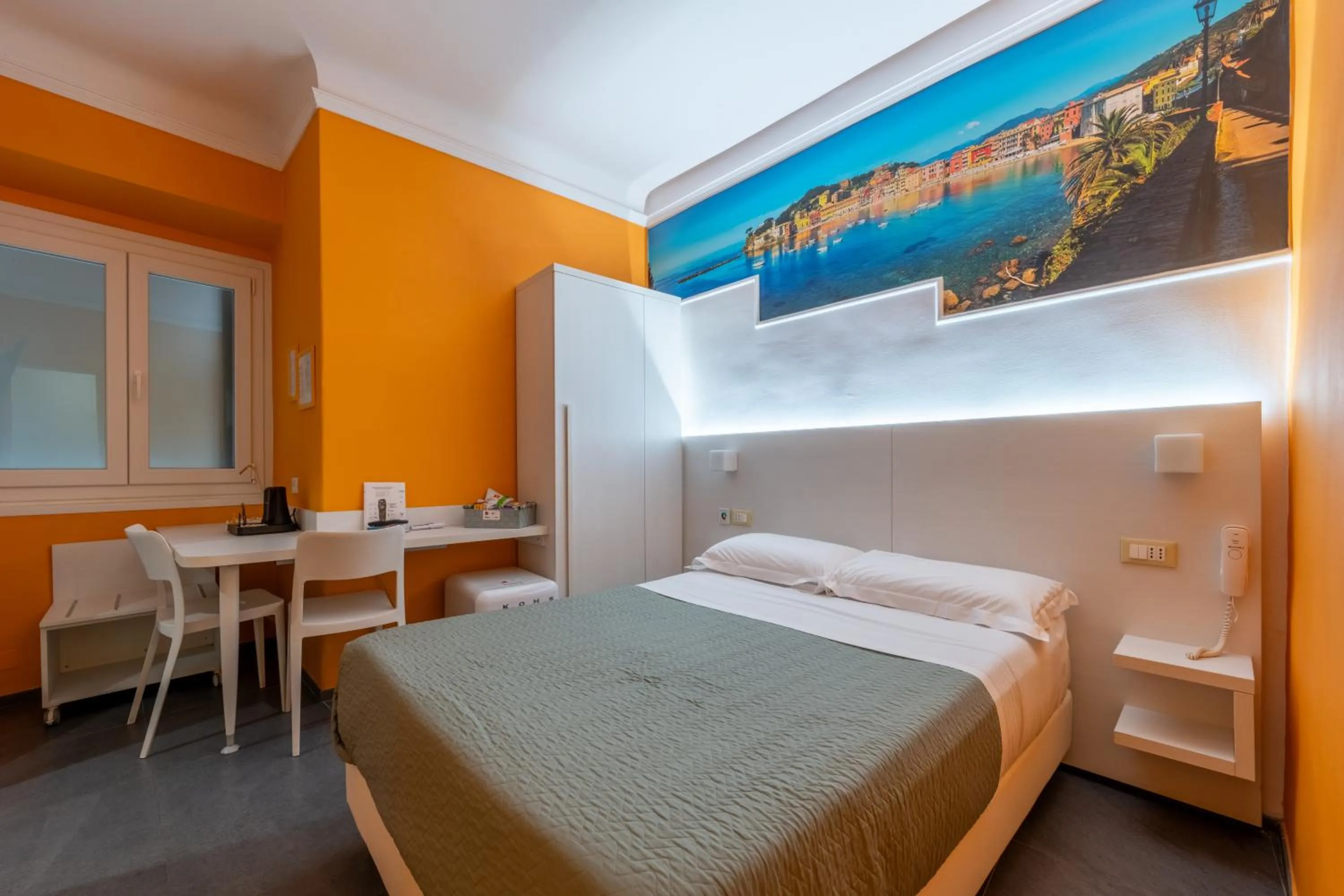 Bedroom, Bed in Hotel Fiume