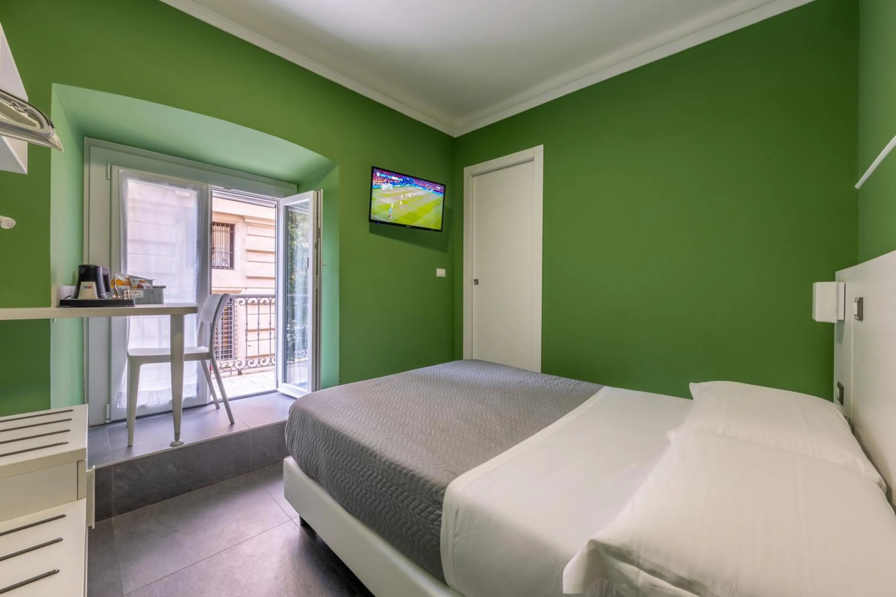 Bedroom, Bed in Hotel Fiume