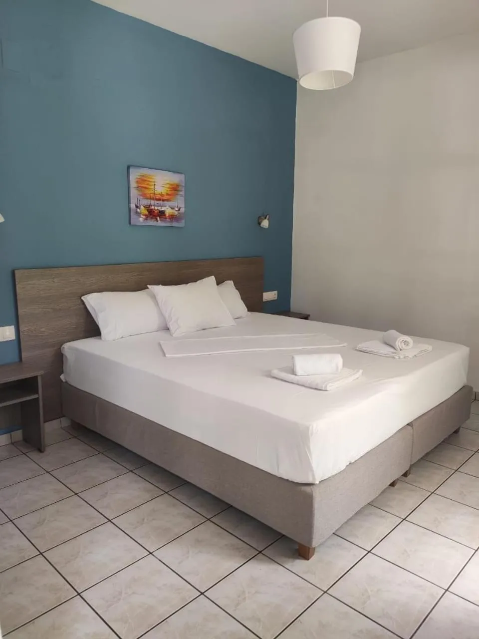 Bed in Gardelis Gardens