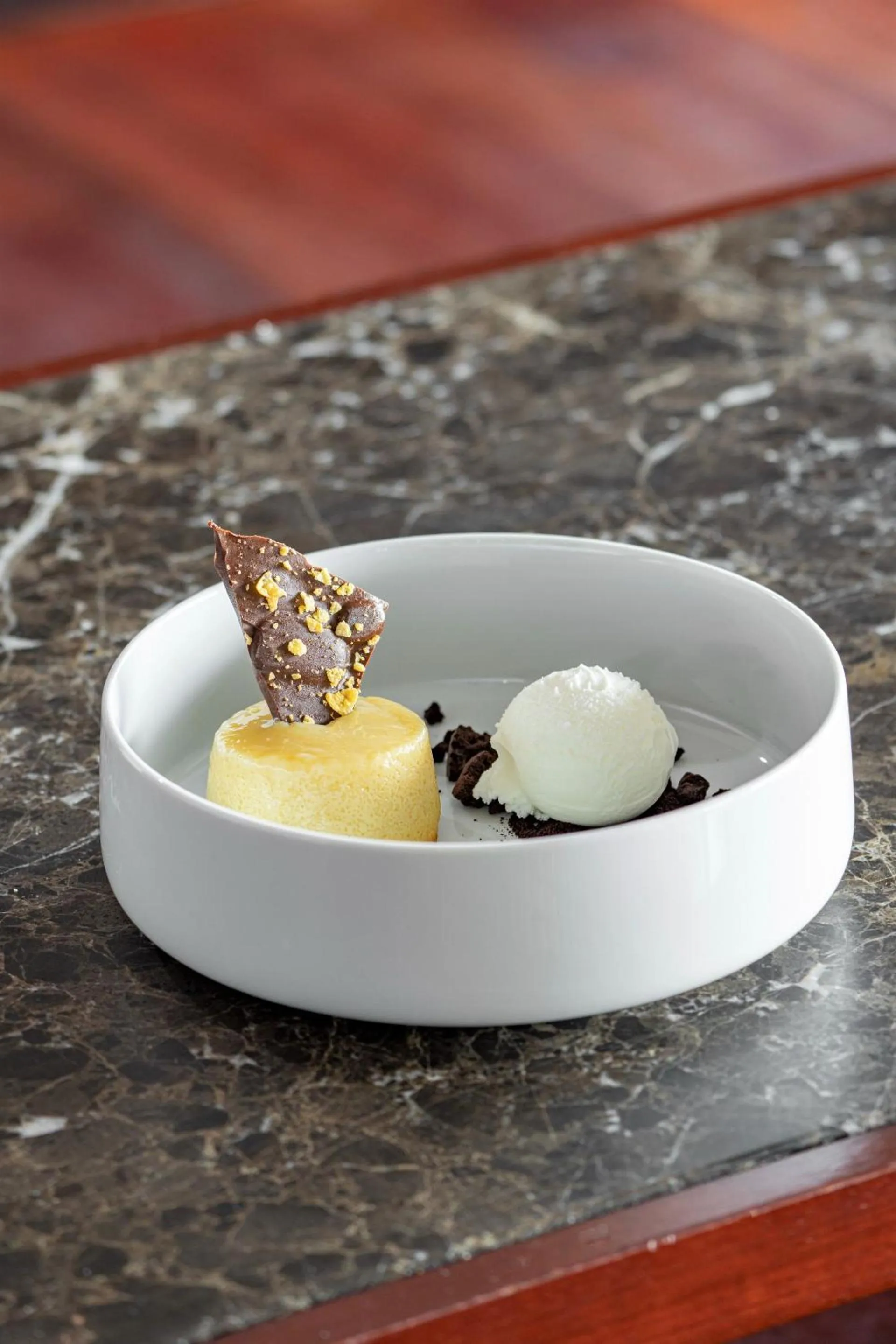 Restaurant/places to eat in Hotel do Canal