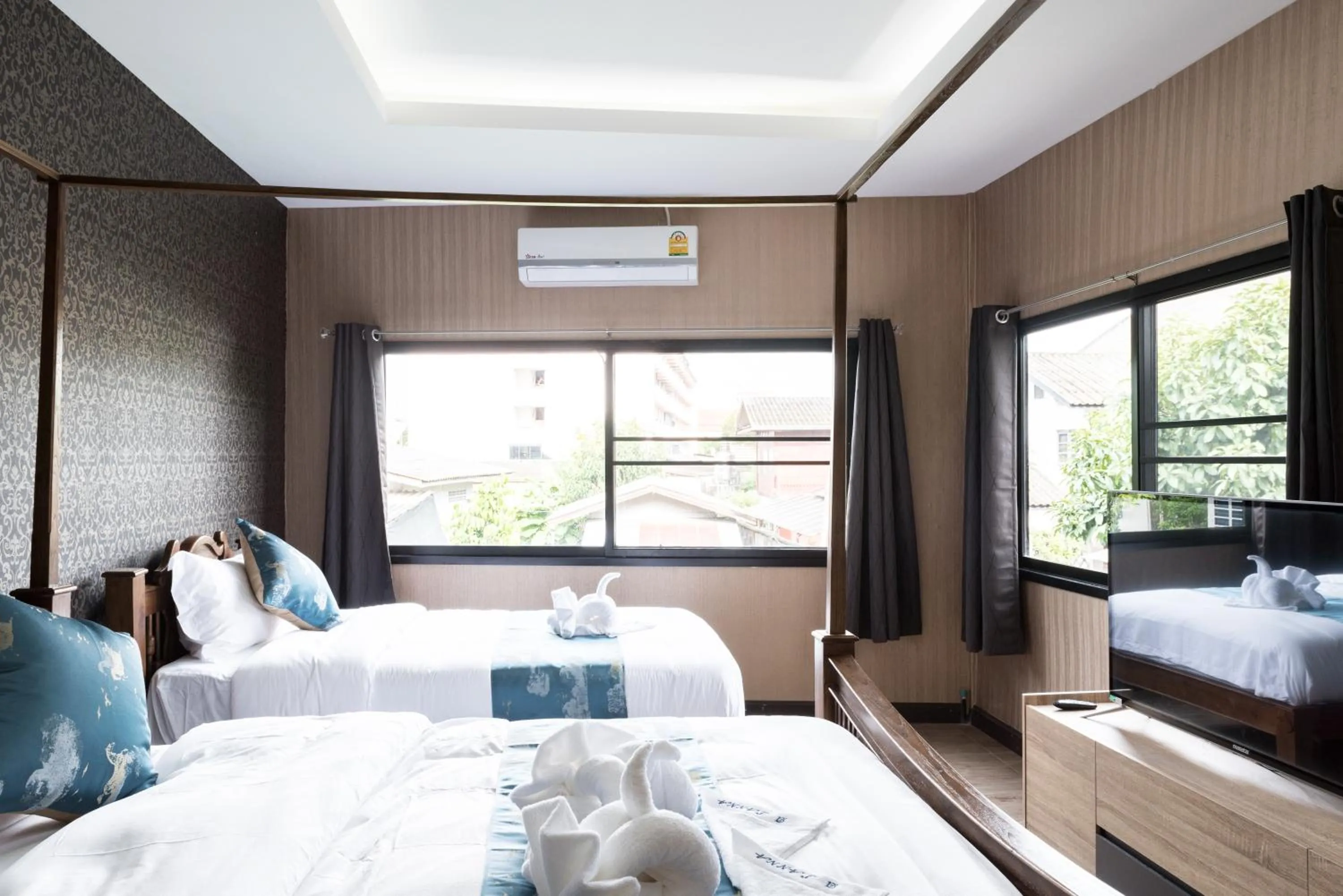 Bed in A Lanna Boutique House