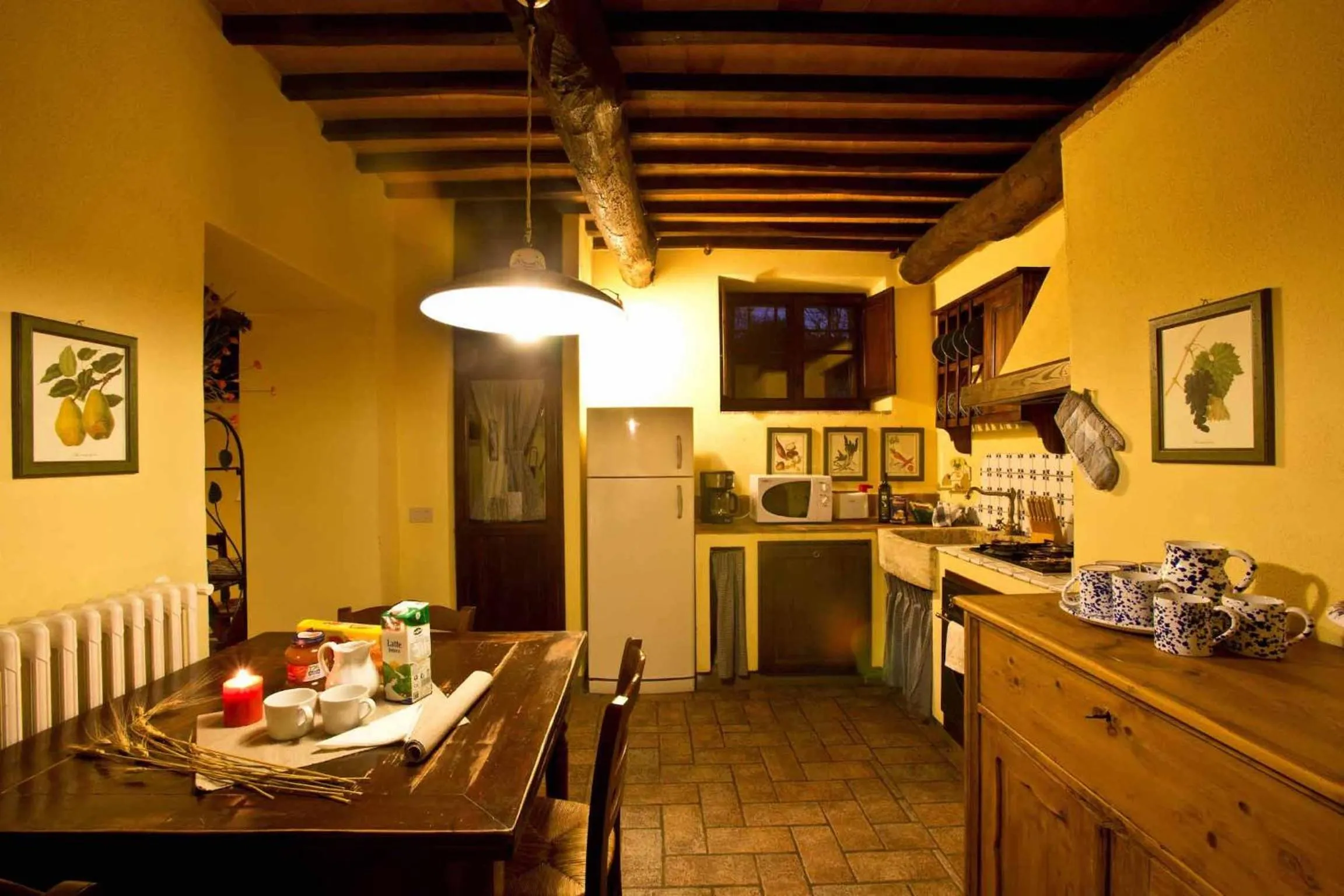 Kitchen or kitchenette in Le Mascie