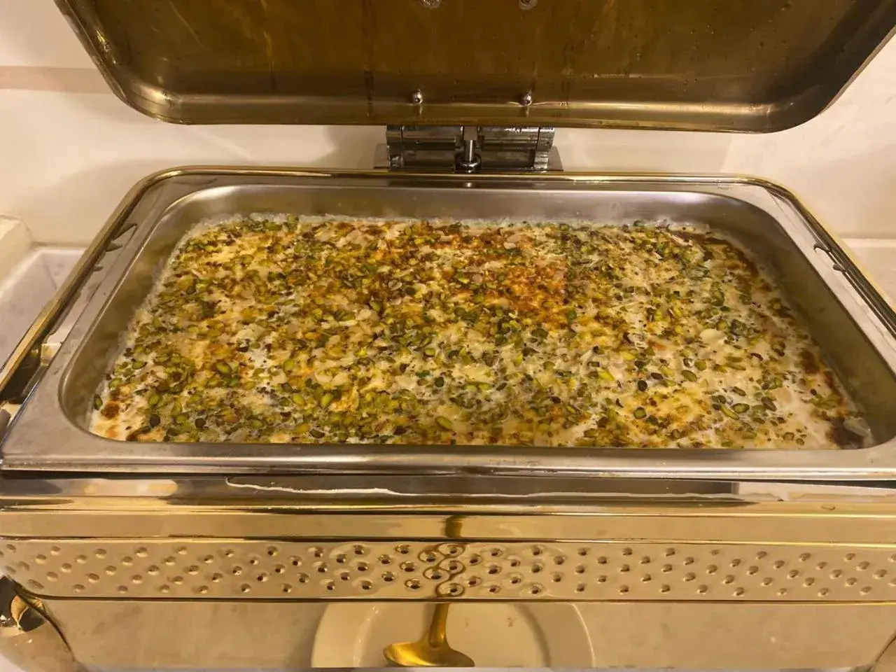 Restaurant/places to eat in Areen Hotel فندق ارين Restaurant/places to eat in Areen Hotel فندق ارين