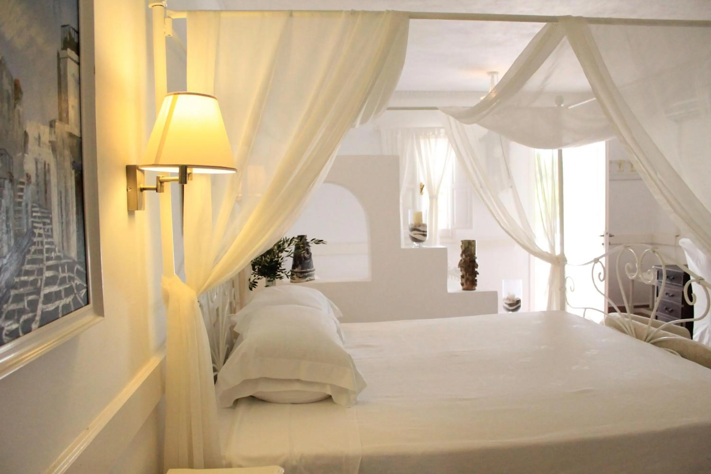 Bed in Porto Scoutari Romantic Hotel
